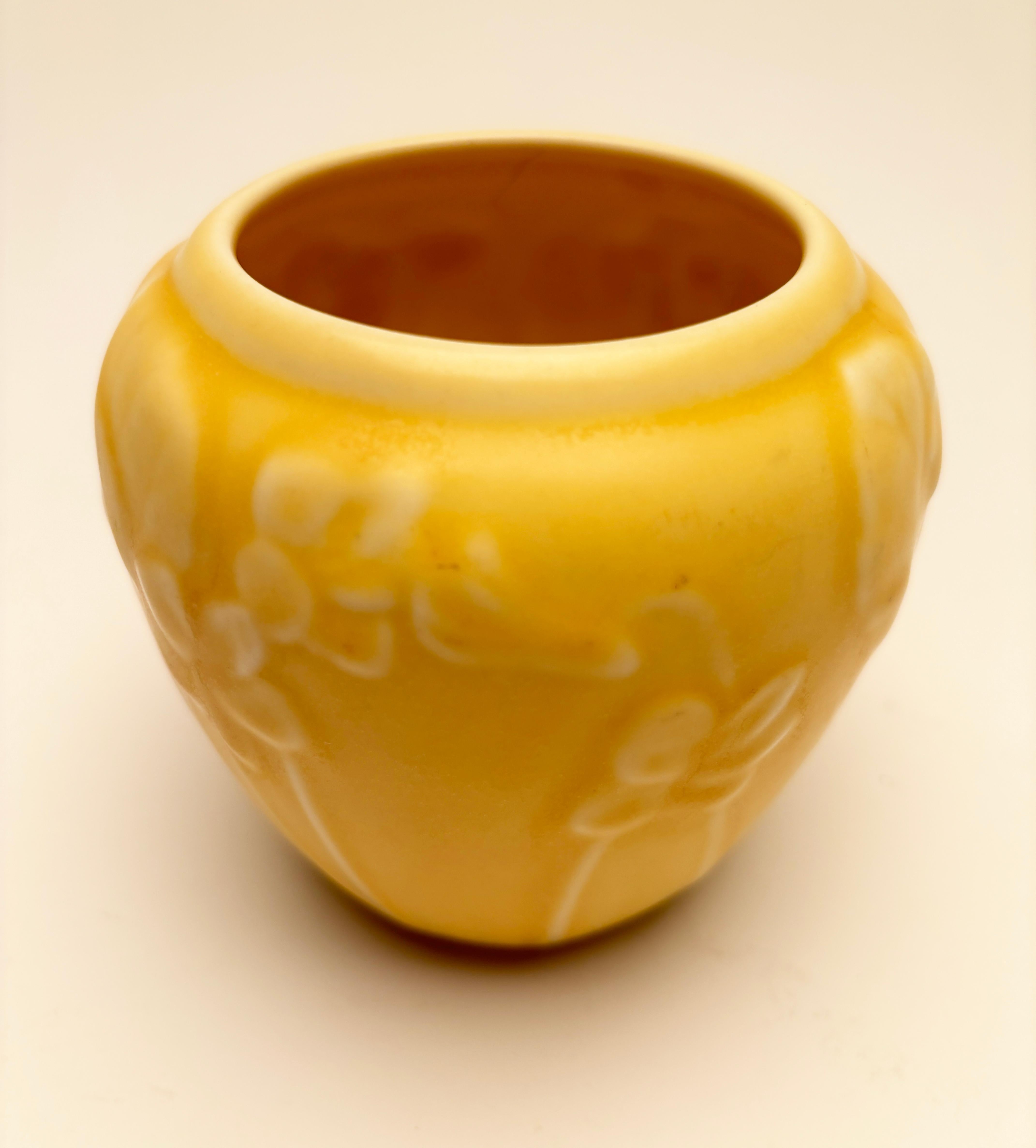 Americano Raro vaso giallo Rookwood Violets #6432 in vendita