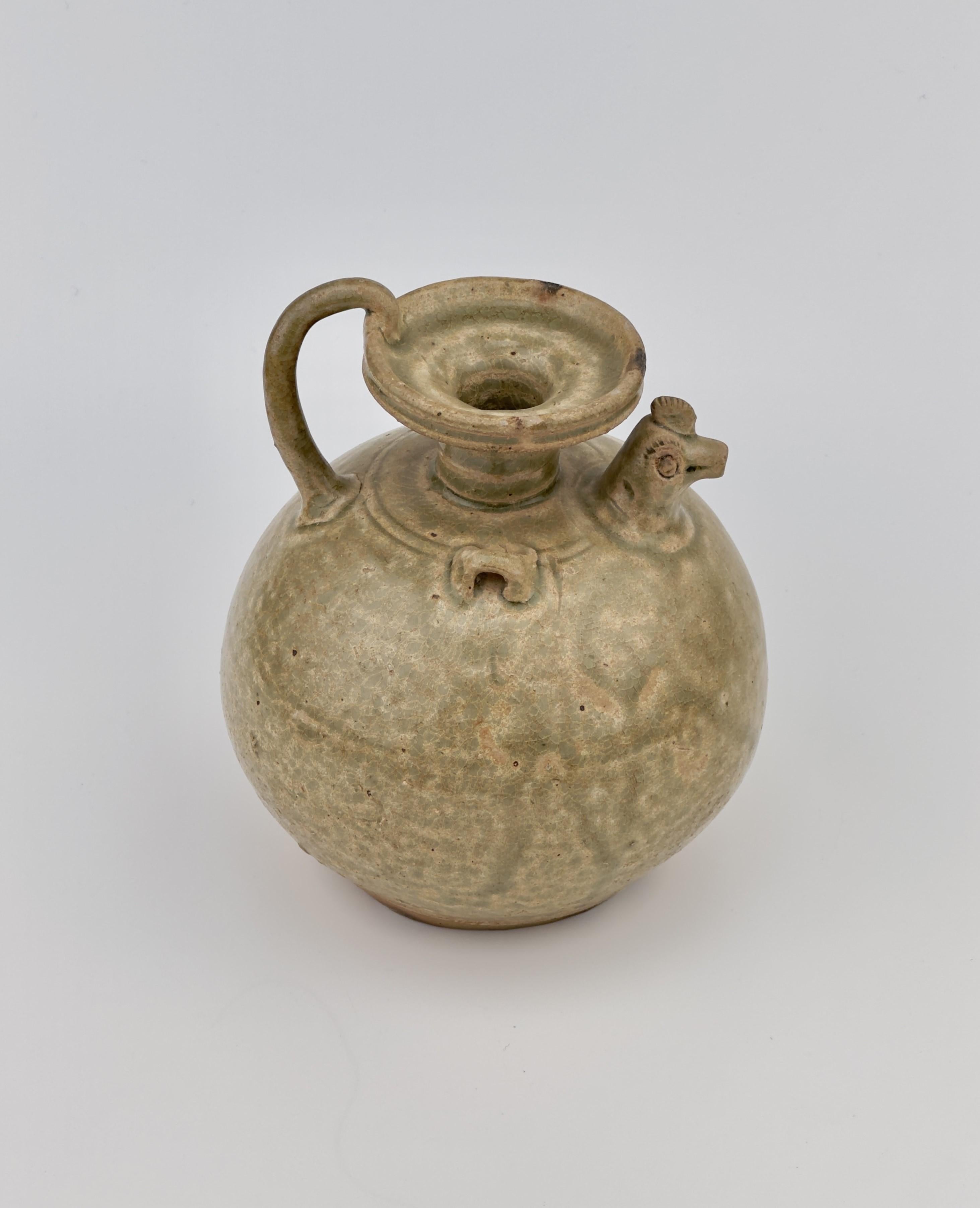Rare Yue Celadon Chicken-Head Ewer, Jin-Southern Dynasty In Good Condition For Sale In seoul, KR