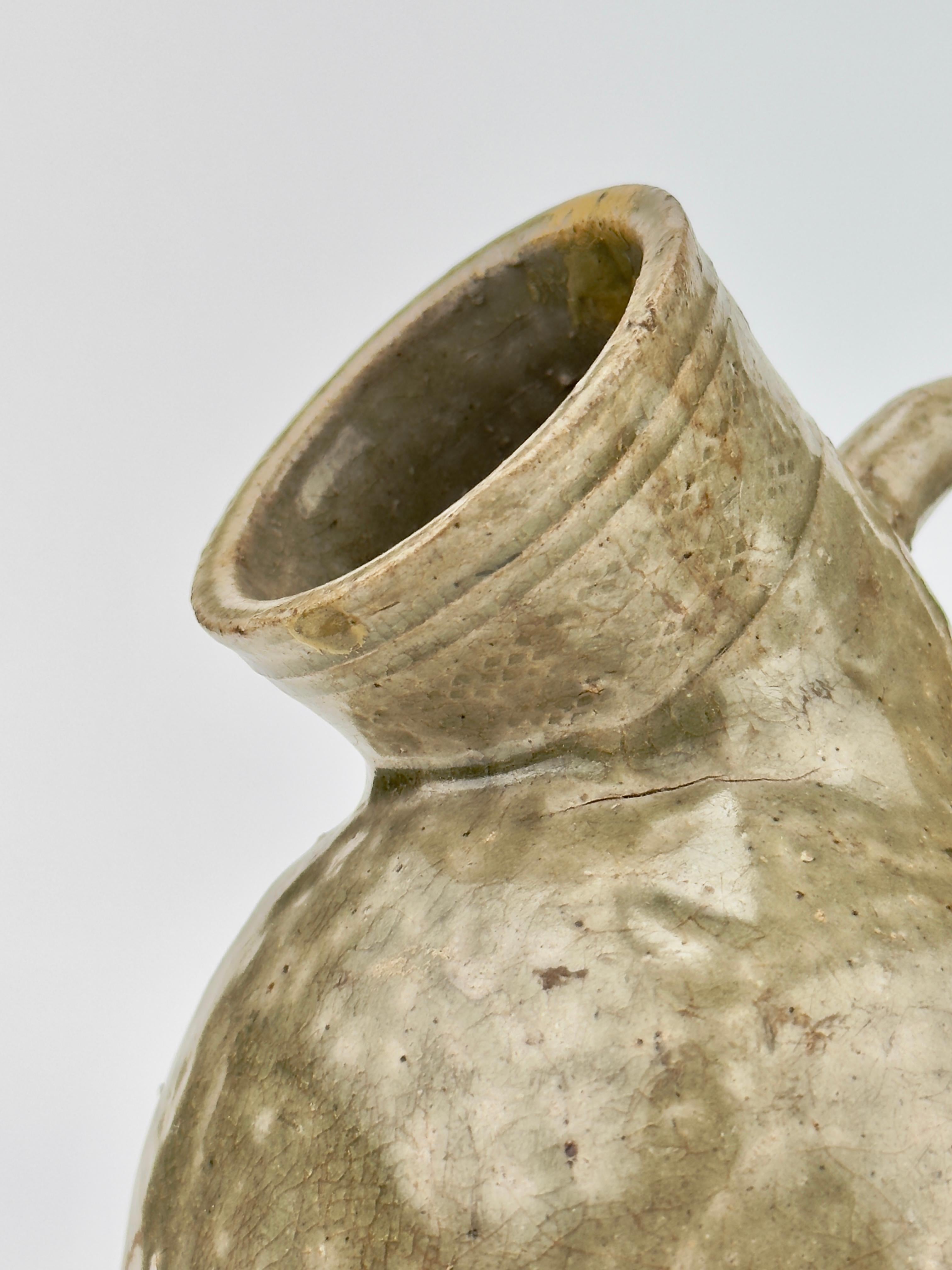 Rare Yue Celadon-Glazed Figural Vessel, Western Jin dynasty (265-420) For Sale 4