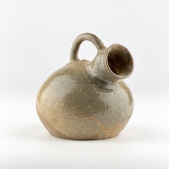 Rare Yue Celadon-Glazed Vessel, Jin dynasty (265-420)