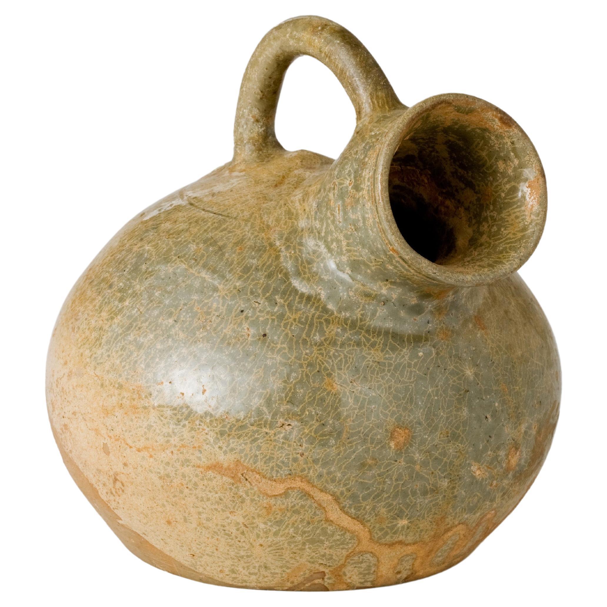 Rare Yue Celadon-Glazed Vessel, Jin dynasty (265-420) For Sale