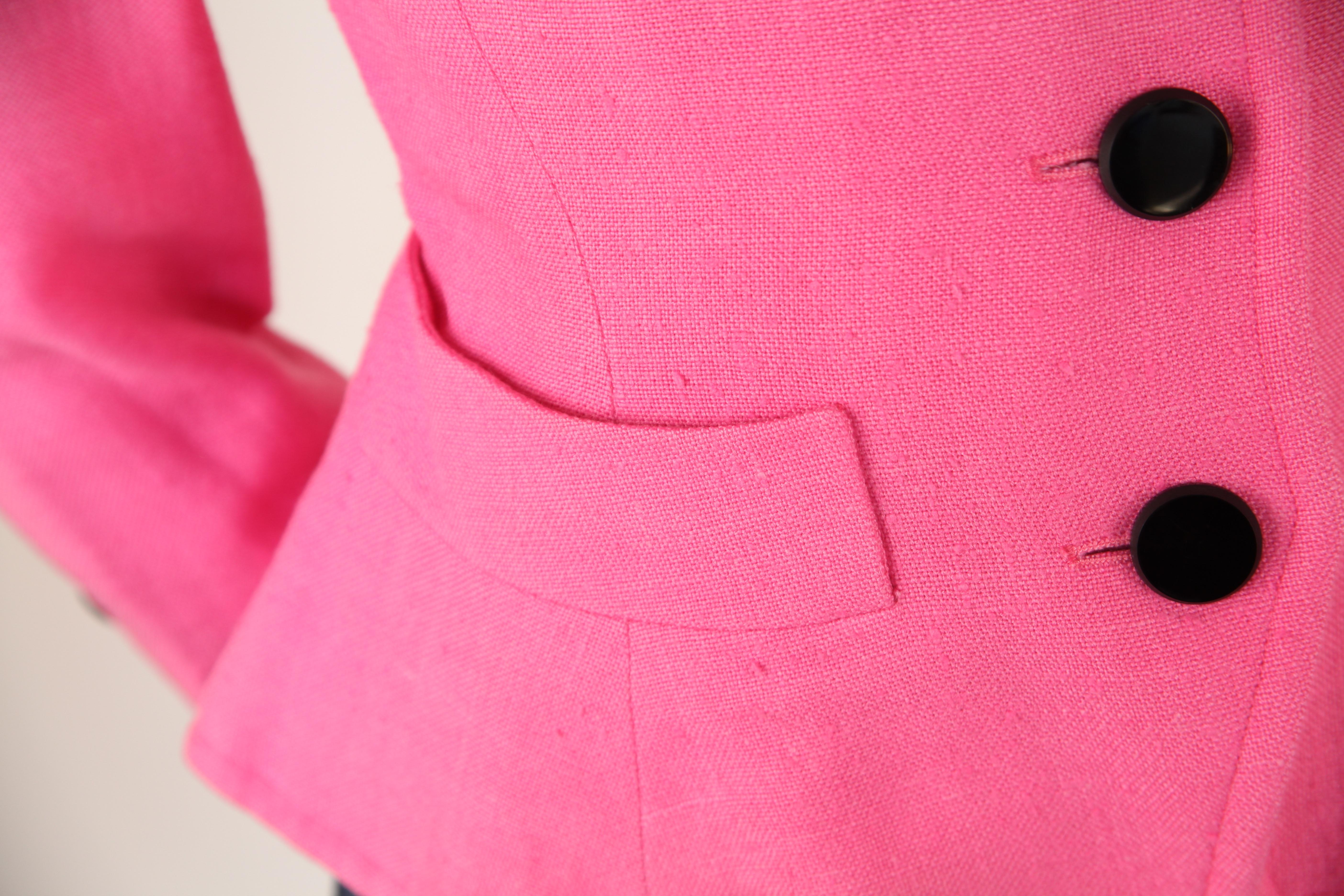 Rare Yves Saint Laurent bubblegum pink sculptured linen jacket, circa 1980s For Sale 6