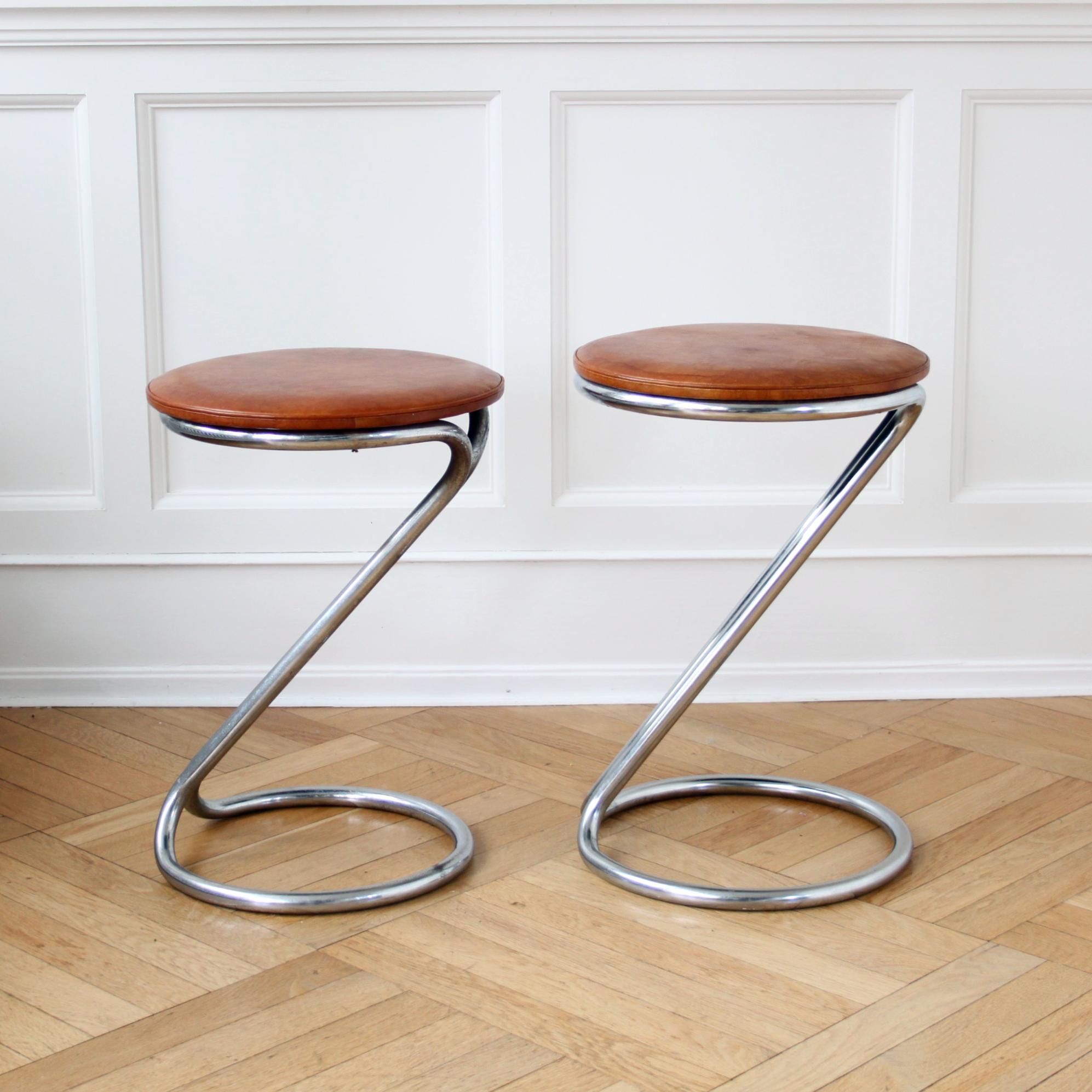 Mid-Century Modern Tabourets Z rares de Gilbert Rohde avec sièges en cuir, 1933 en vente