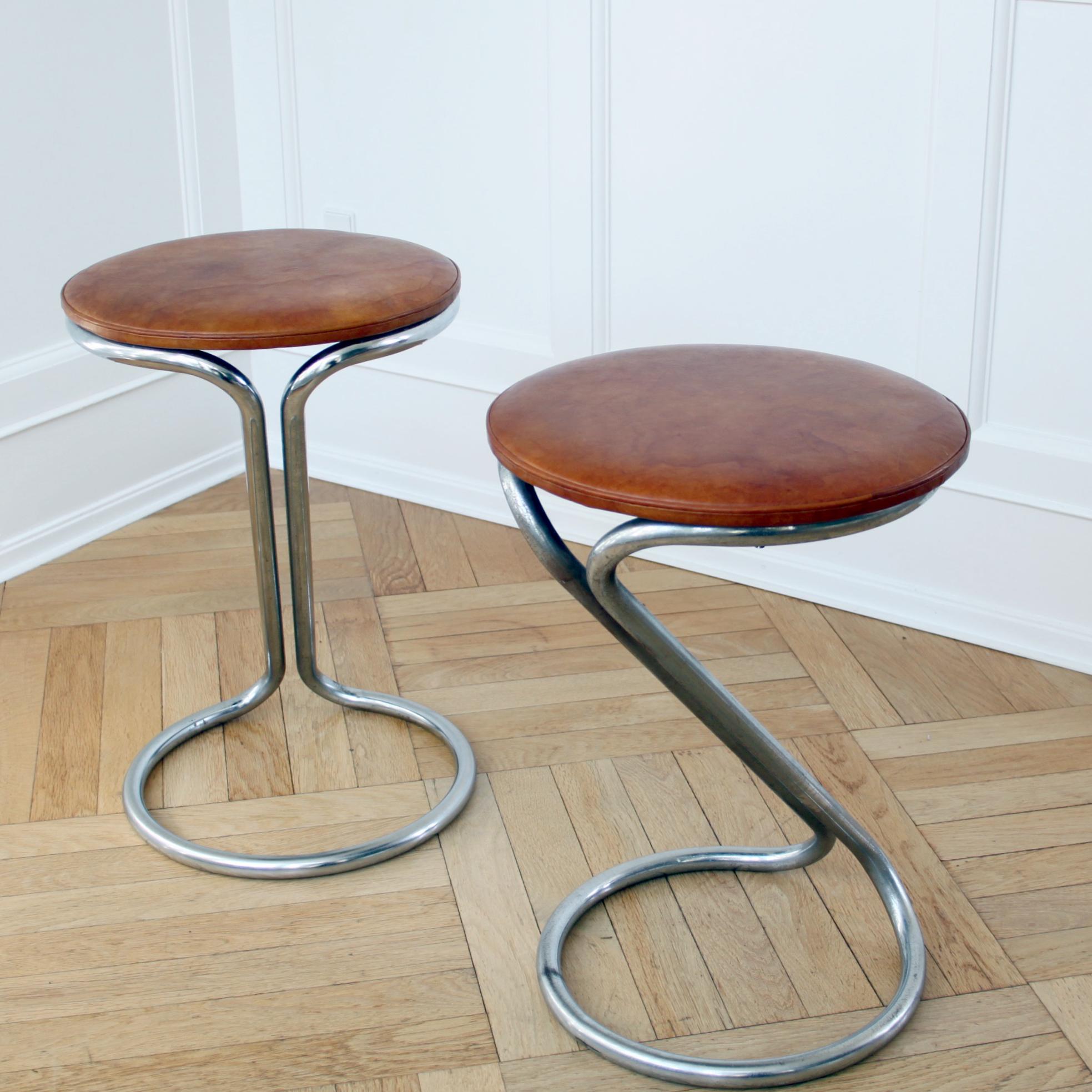 Tabourets Z rares de Gilbert Rohde avec sièges en cuir, 1933 Bon état - En vente à Copenhagen, DK