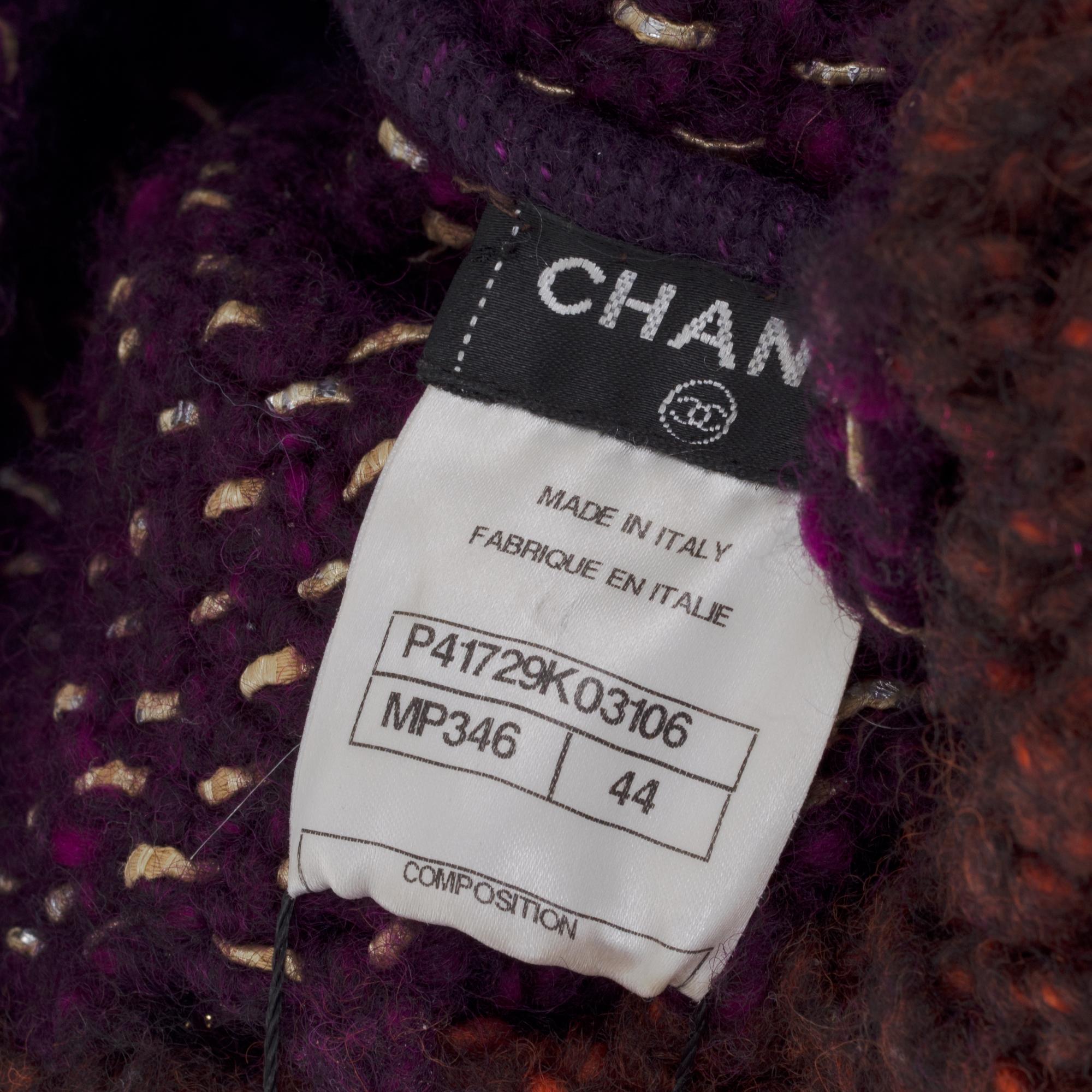 RareChanel Burgundy Gold Multicolor Tunic Sweater Dress In Good Condition For Sale In Paris, IDF