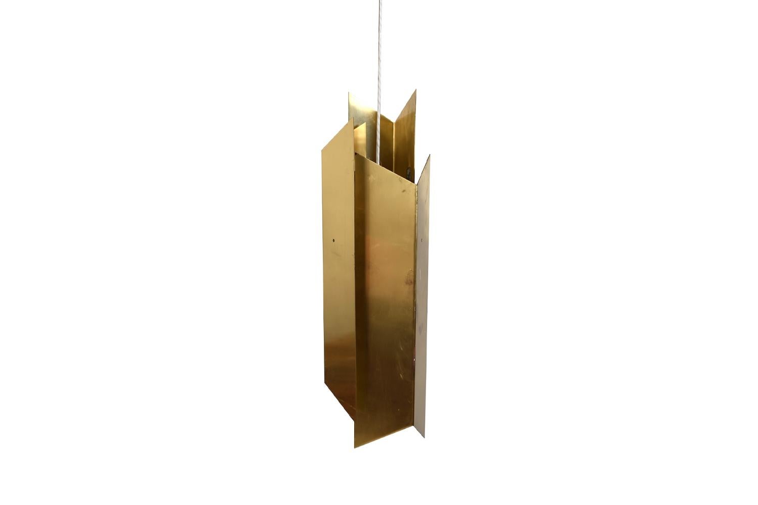 20ième siècle Rare suspension en laiton Louis Poulsen des années 1960 de la Church's Bavnehøj Copenhague en vente