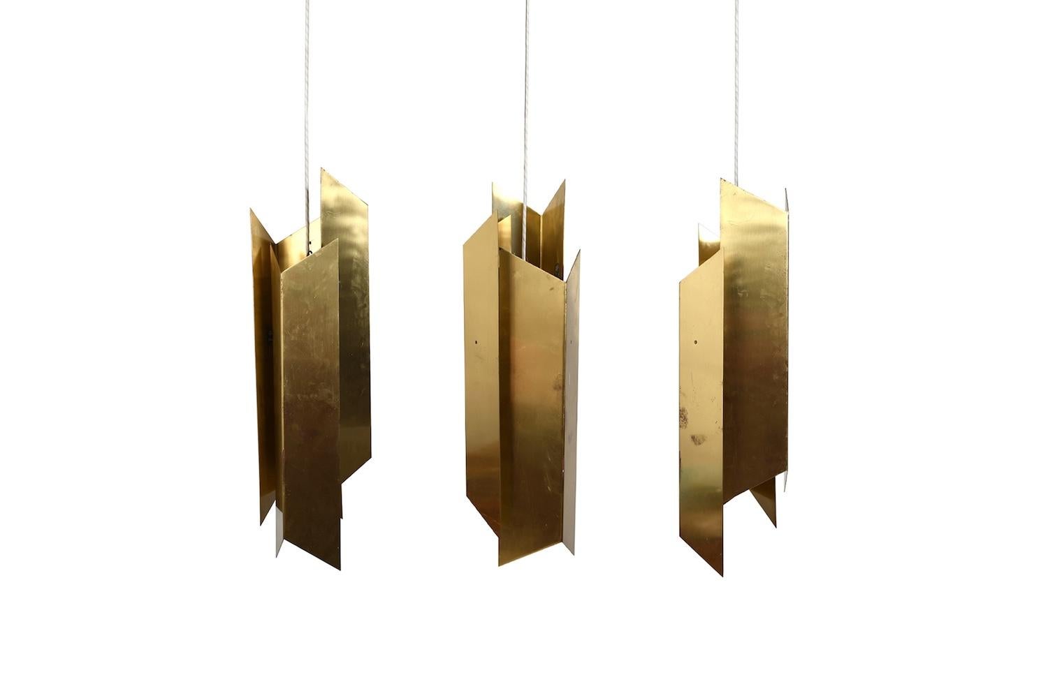 Rare suspension en laiton Louis Poulsen des années 1960 de la Church's Bavnehøj Copenhague en vente 1