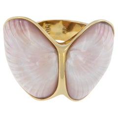 Rarely Seen 18k Gold Marguerite Stix "Margaretacea" Shell Ring