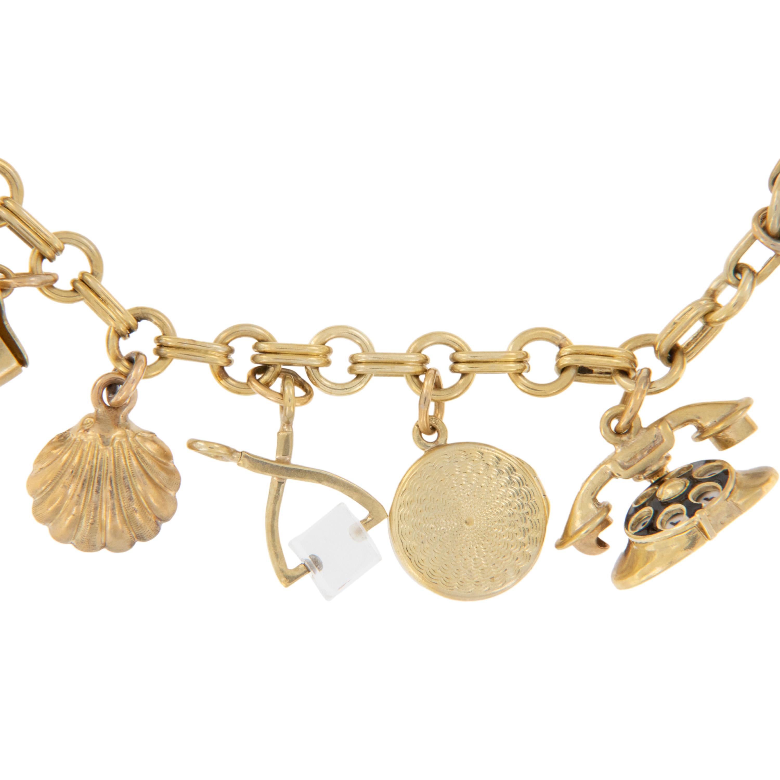 Rara vez visto Brazalete de oro amarillo de 14 quilates original de 1930 Corte redondo en venta