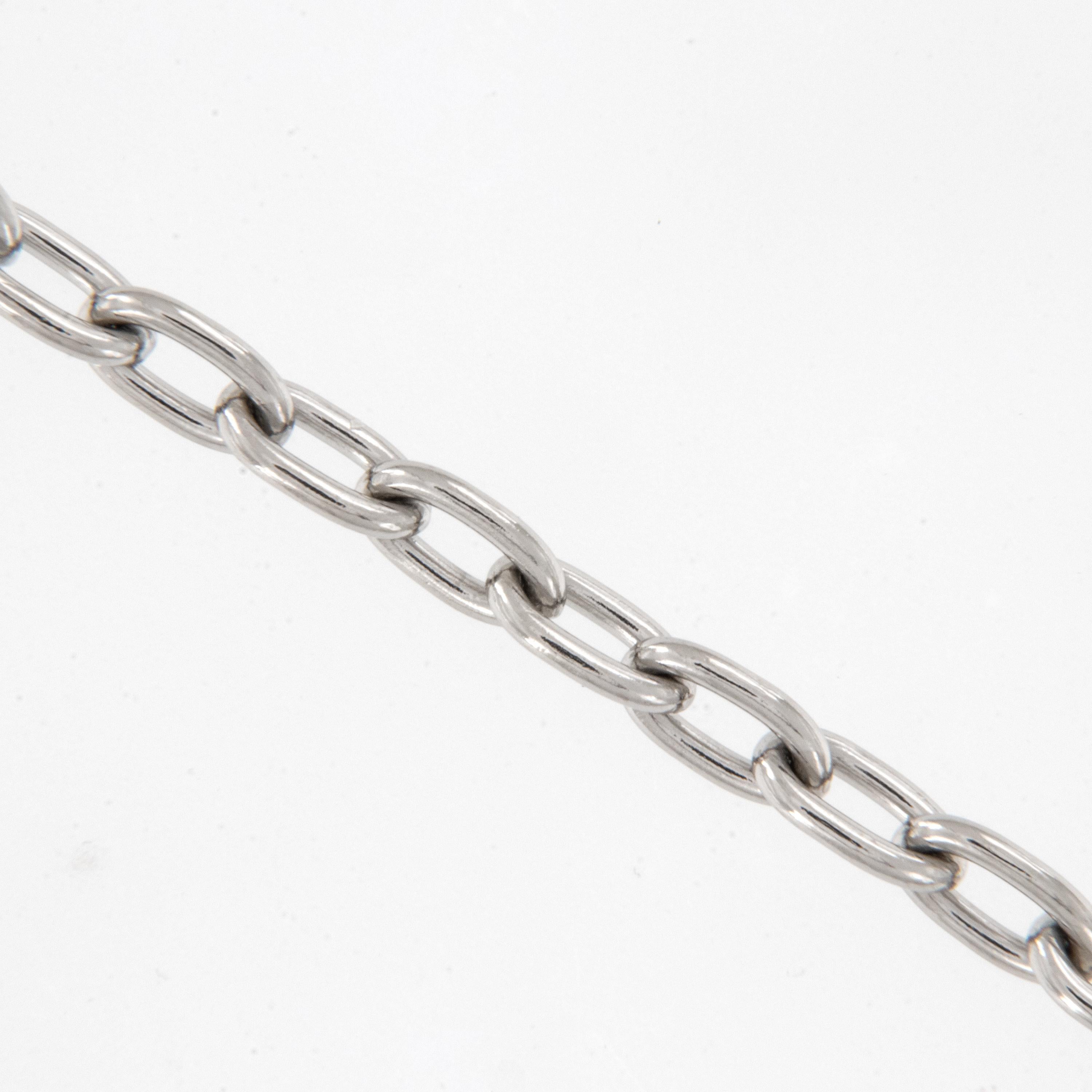 Questa catena rappresenta la qualità e la raffinatezza della cultura italiana, celebrando i valori dell'artigianato di qualità! Realizzata a mano in Italia, questa catena da collo in platino massiccio misura 16