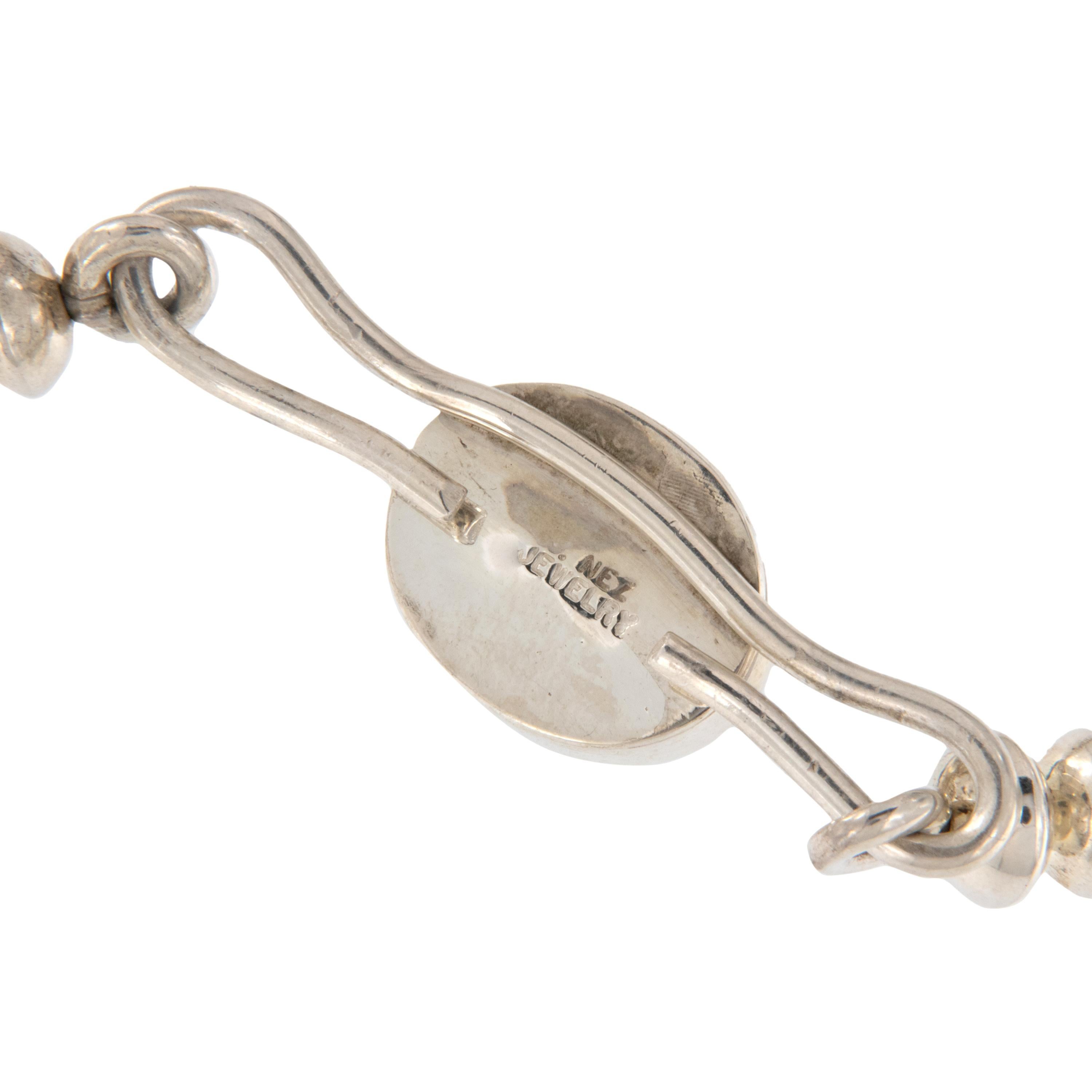 Raramente visto - Collana di perle Navaho e piattini in argento 925 di Al Nez In condizioni ottime in vendita a Troy, MI