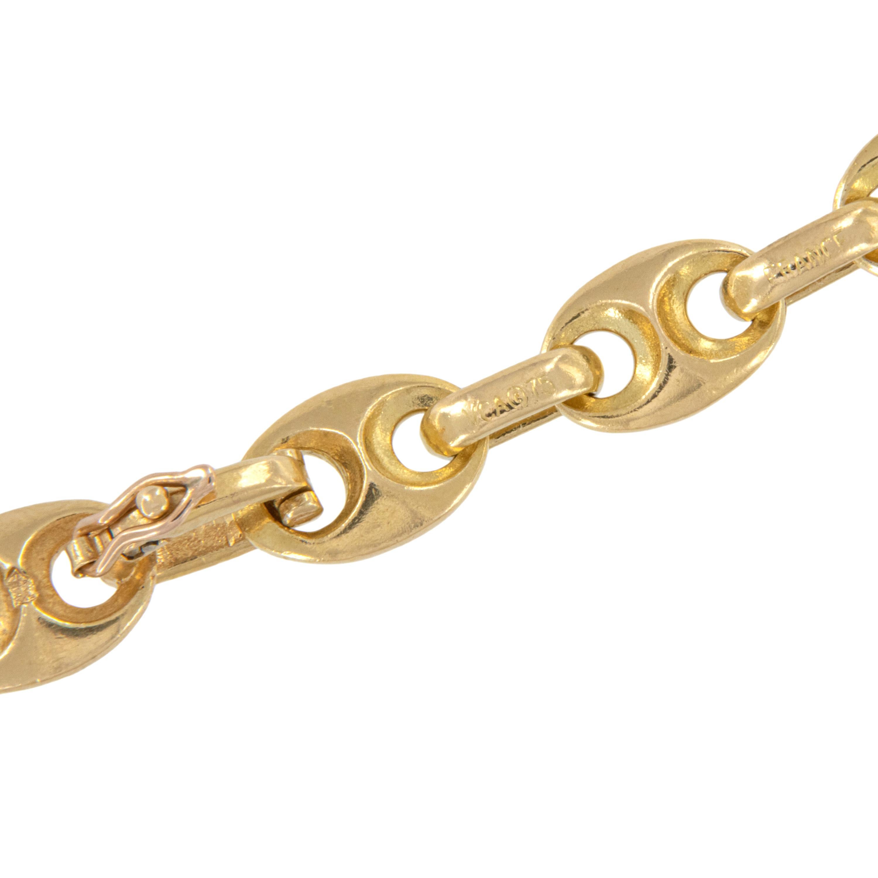 Contemporary Rarely seen Van Cleef and Arpels 18 Karat Yellow Gold Gucci Anchor Chain 