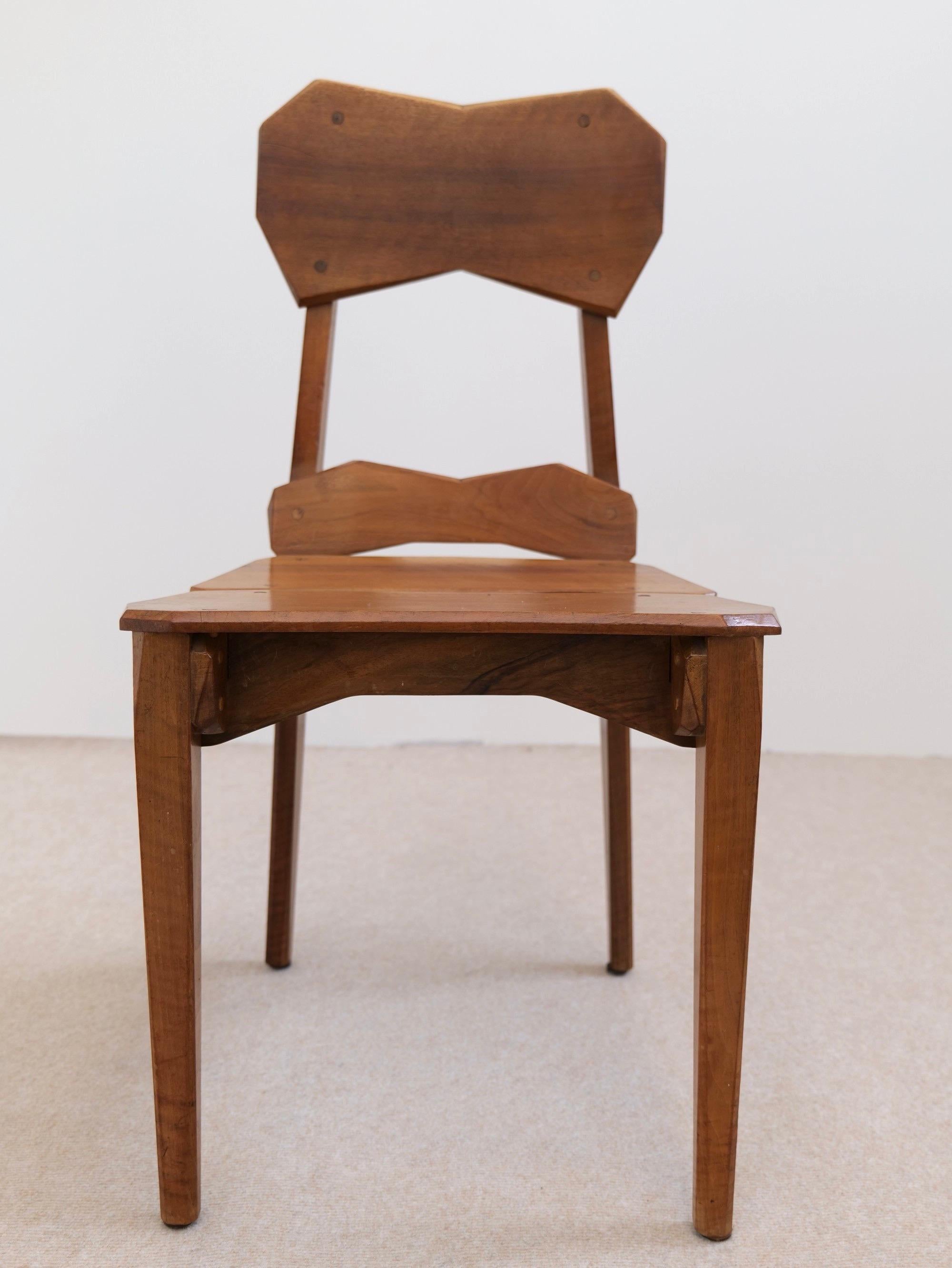Seltene anthroposophische Stühle und Hocker von Paul Bay im Angebot 3