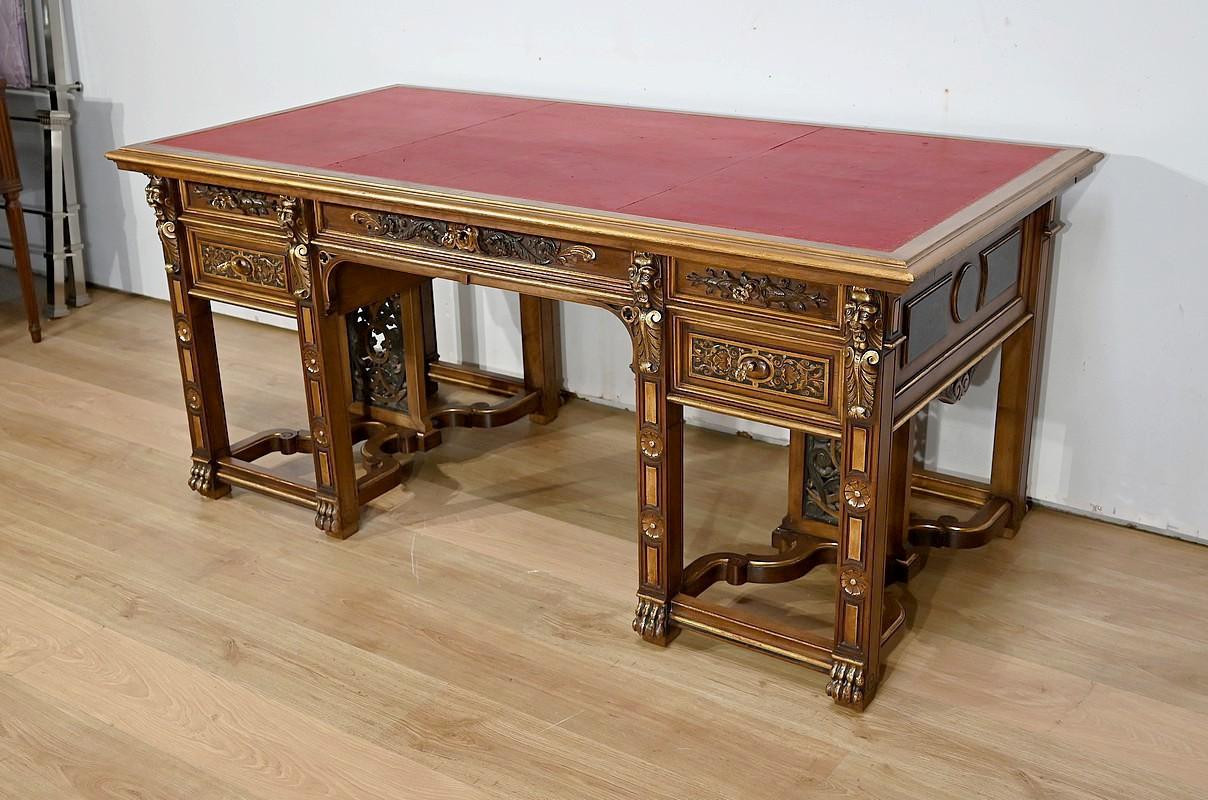 Seltenes italienisches Arbeitszimmer und Schreibtisch aus Nussbaum im Renaissance-Stil - 1900 im Angebot 4