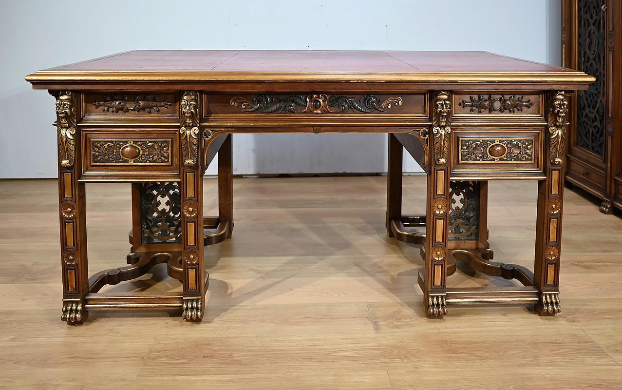 Seltenes italienisches Arbeitszimmer und Schreibtisch aus Nussbaum im Renaissance-Stil - 1900 im Angebot 12