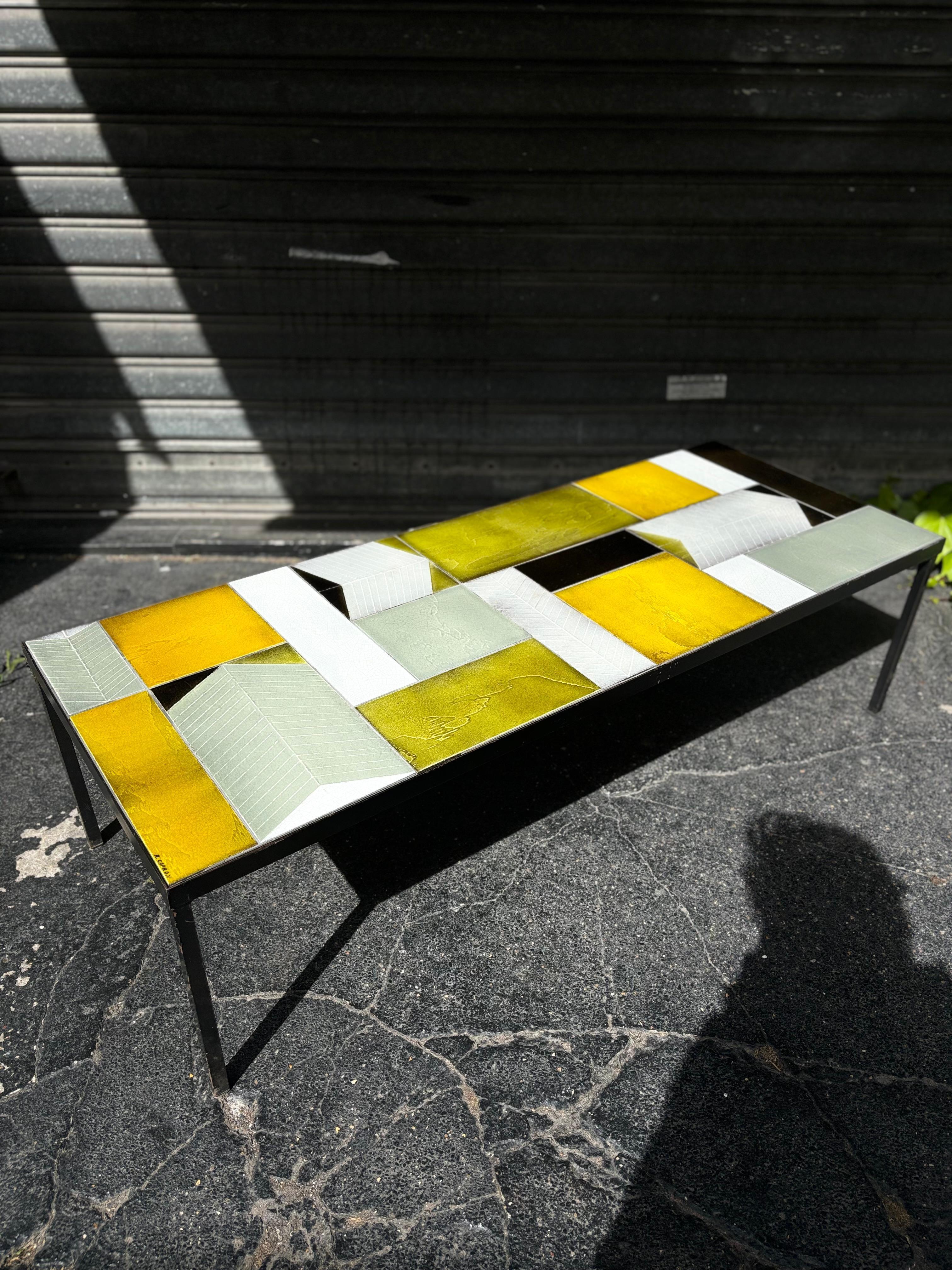 Rarest coffee table by Roger Capron finales del siglo XX en venta