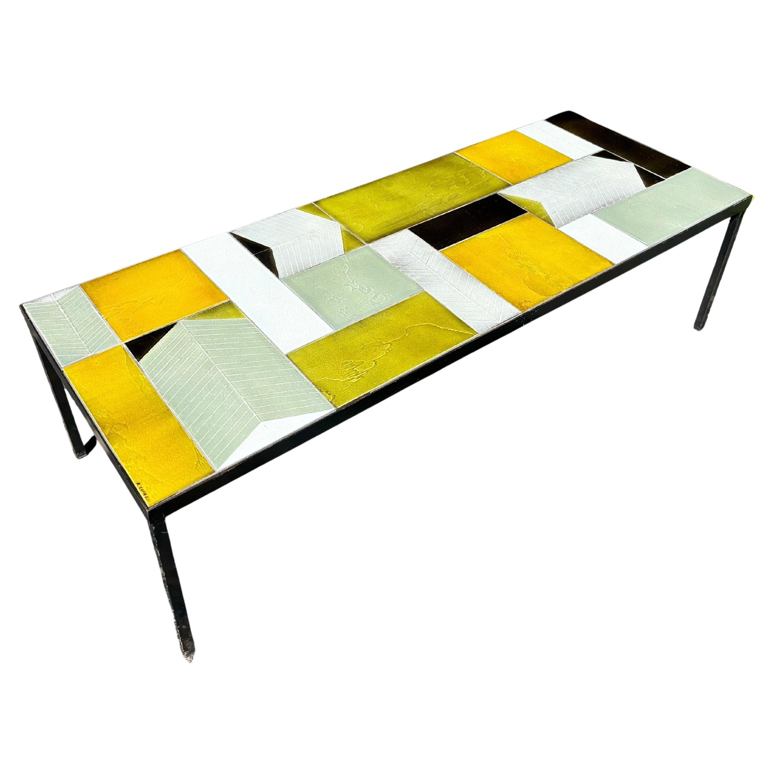 Rarest coffee table by Roger Capron en venta