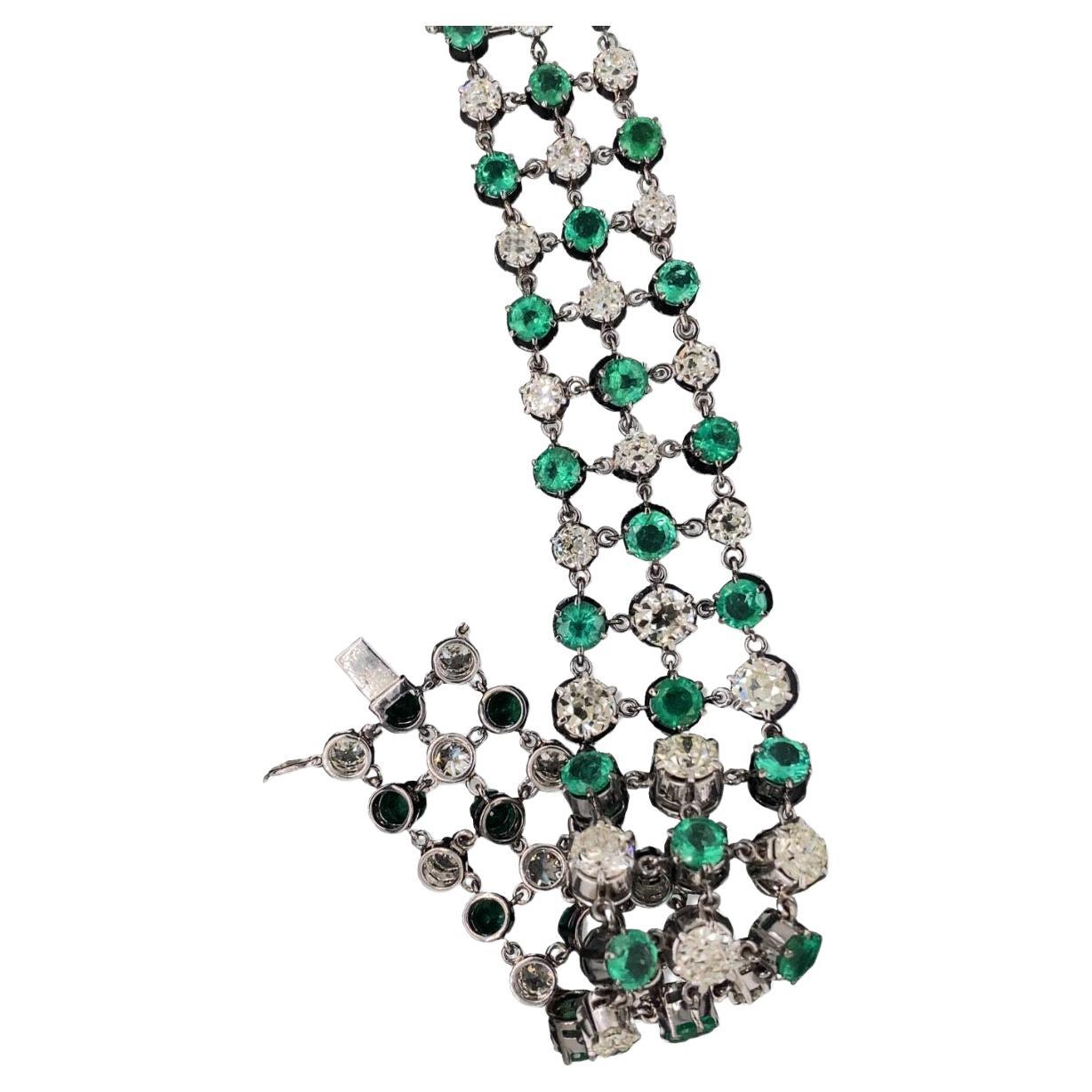 Rarever 18K White Gold 25.83cts Old Cut Diamond Emerald Chunky Link Bracelet For Sale