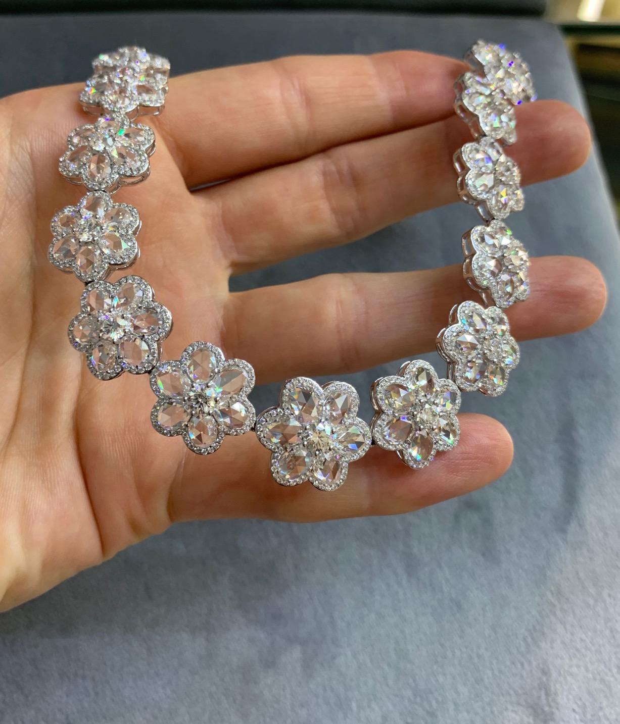 Contemporary Rarever 18K White Gold 36.39cts Rose Cut Diamond Flower Collar Necklace For Sale