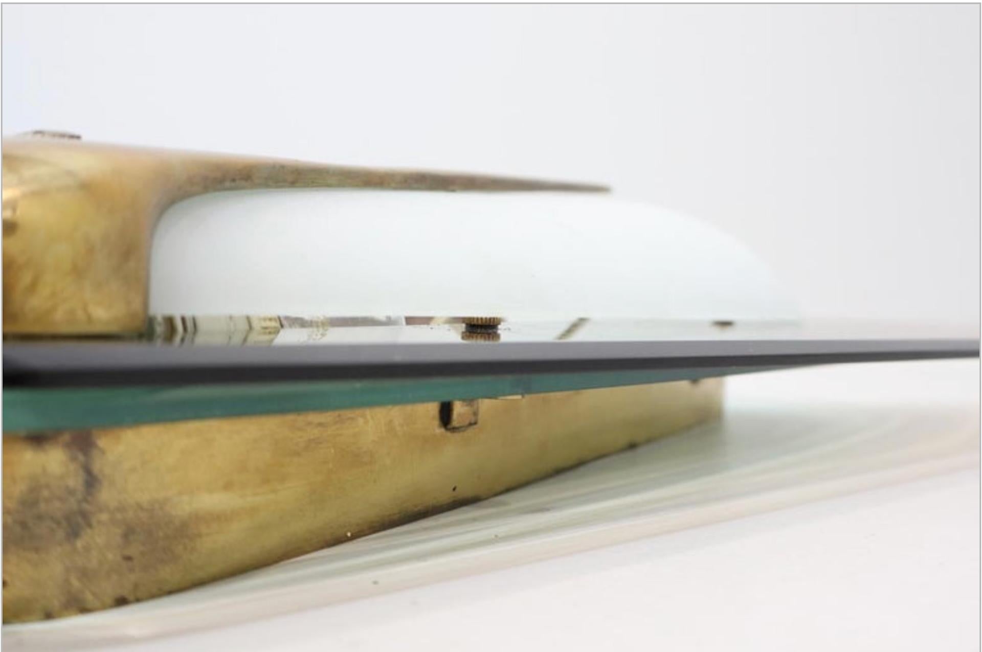 Couple rare  appliques d'extérieur design Max Ingrand pour Fontana Arte 1950s Bon état - En vente à Rovereta, Repubblica di San Marino