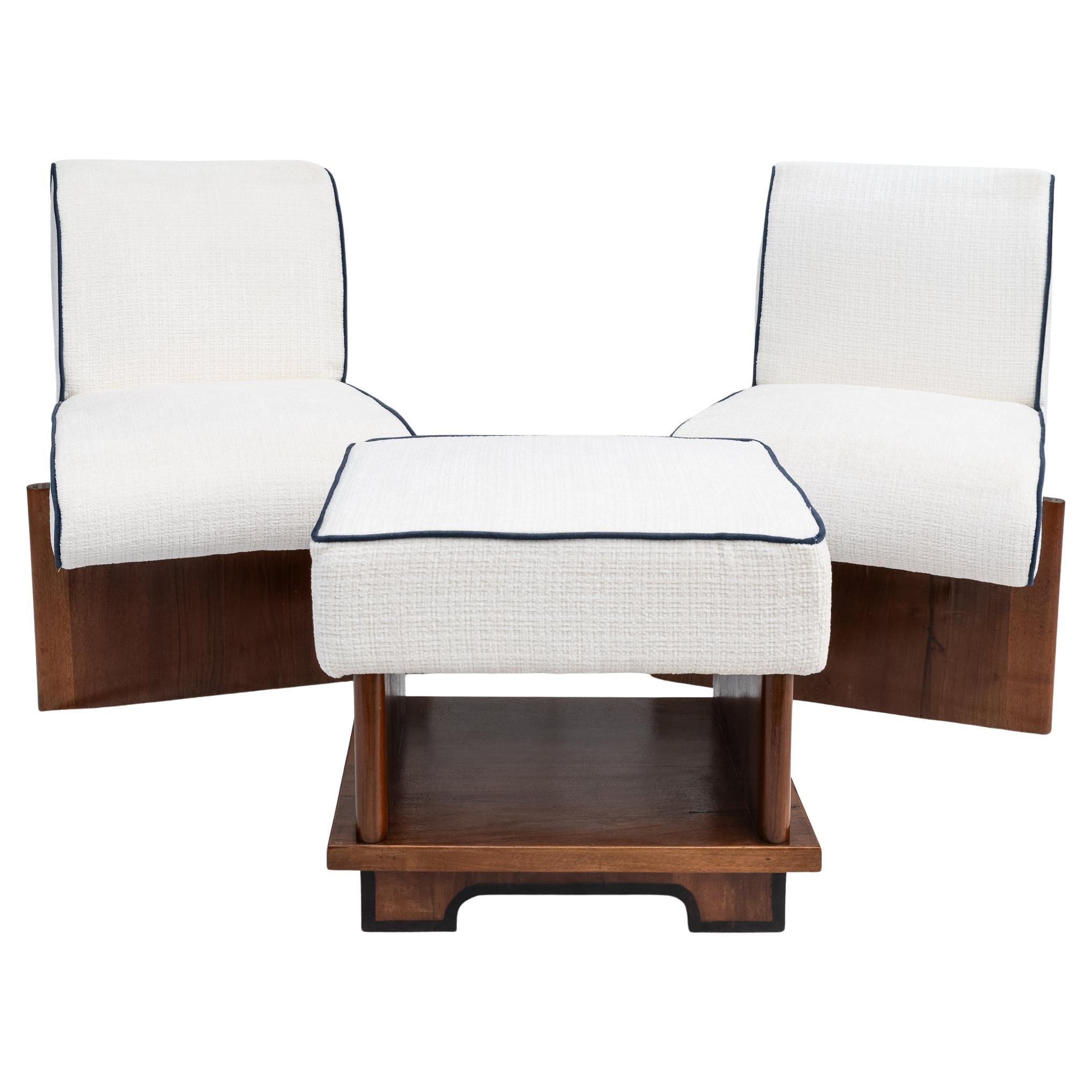 Rare paire de fauteuils  Art déco avec ottoman, années 1940