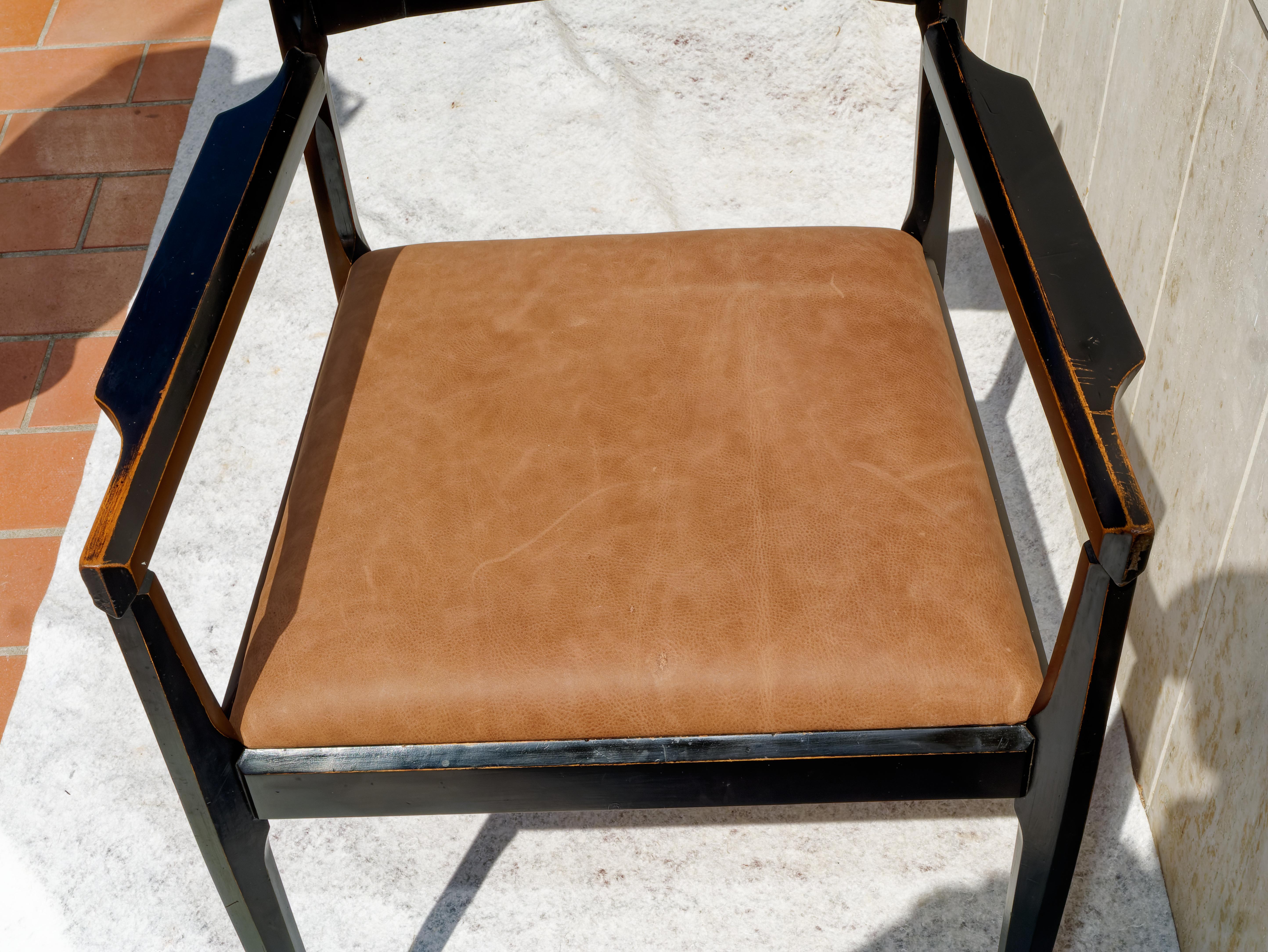 Mid-20th Century Very Rare Vittorio Dassi Chair, 1960s For Sale