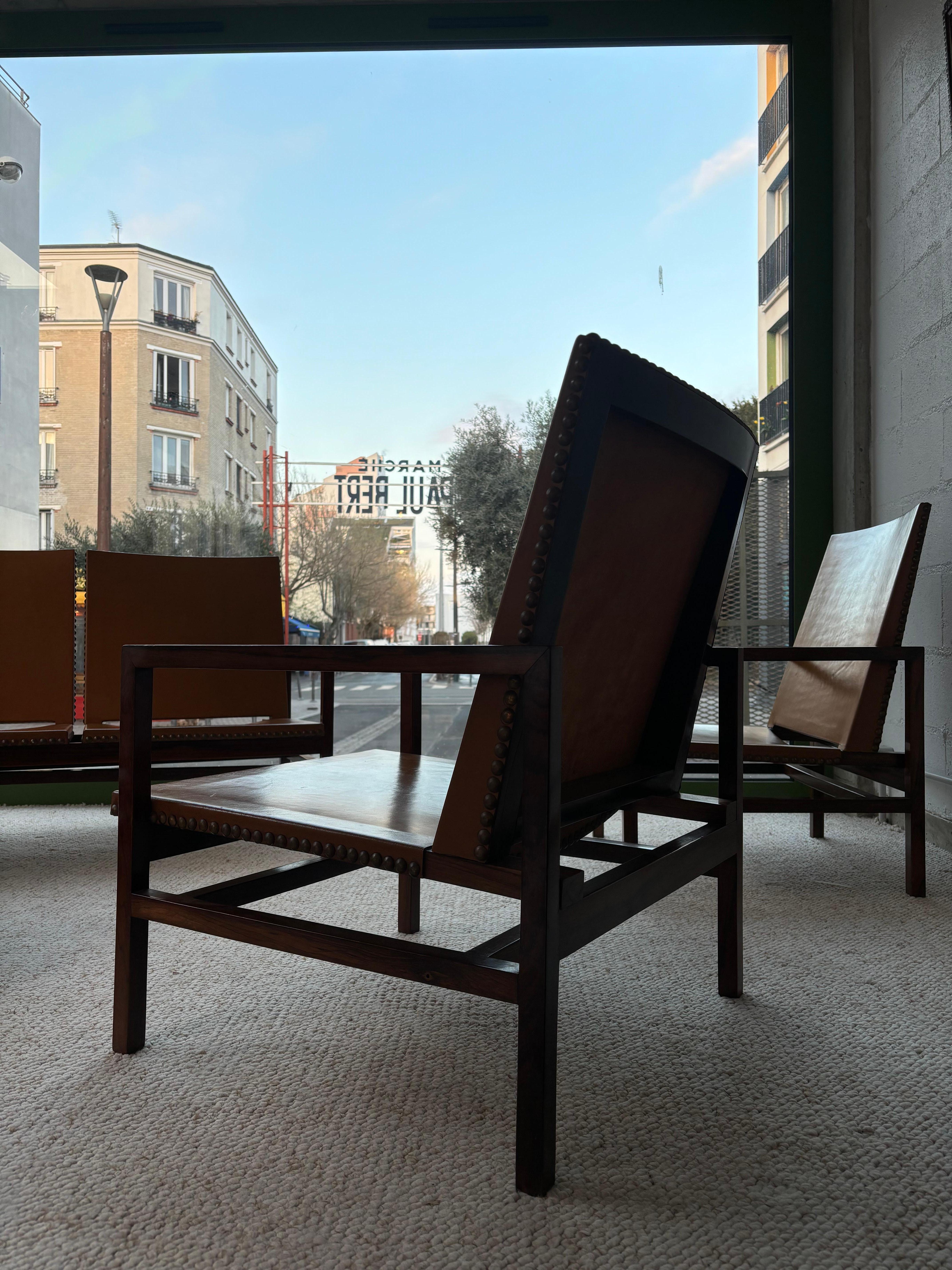 Rarissime paire de fauteuils par Joaquim Tenreiro en venta 2
