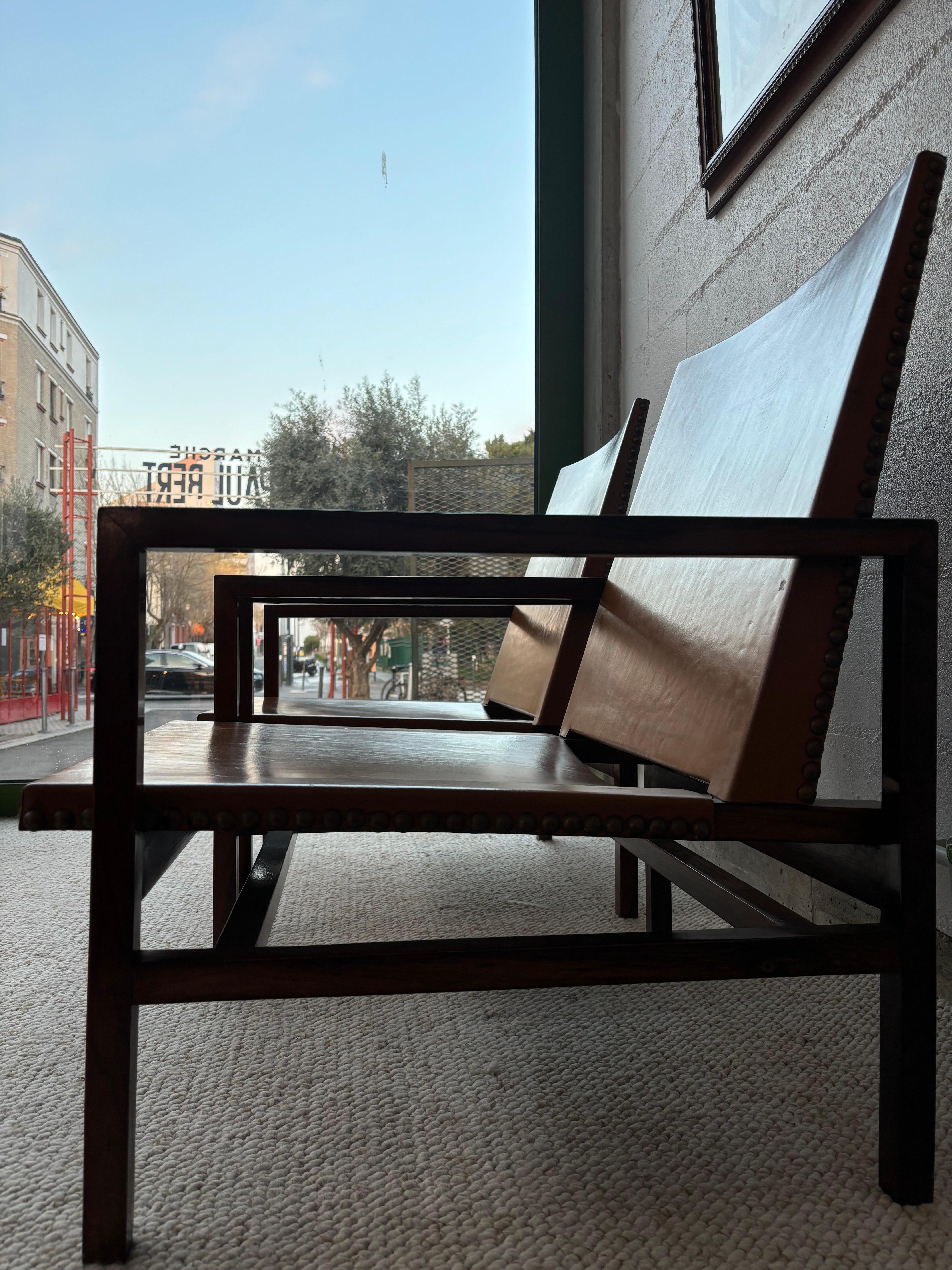 Rarissime paire de fauteuils par Joaquim Tenreiro en venta 3