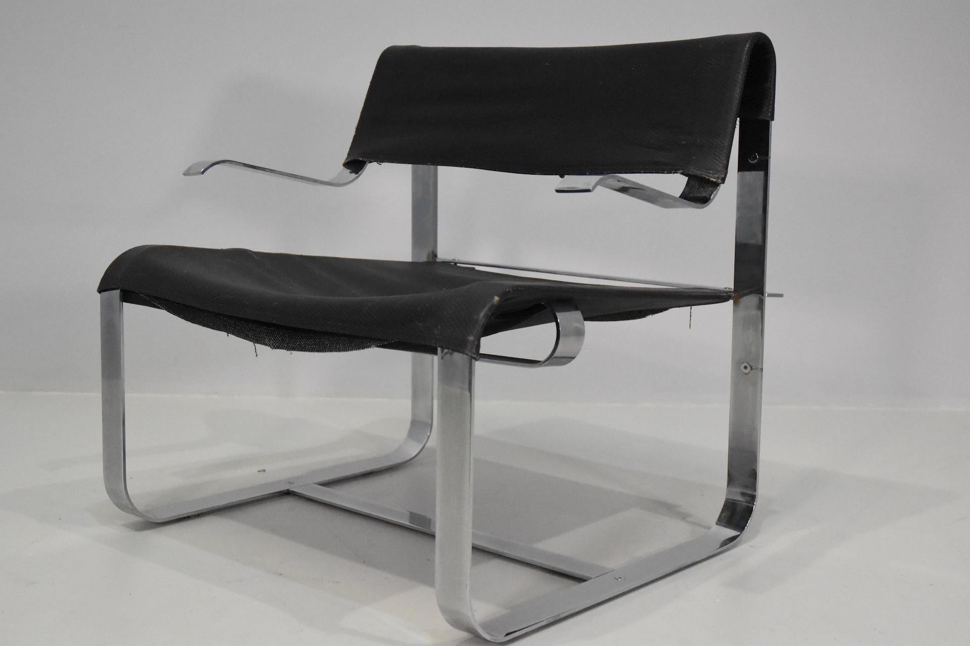 Sehr selten  Sessel Modell P100 Entworfen von Giovanni Offredi für Saporiti im Angebot 4