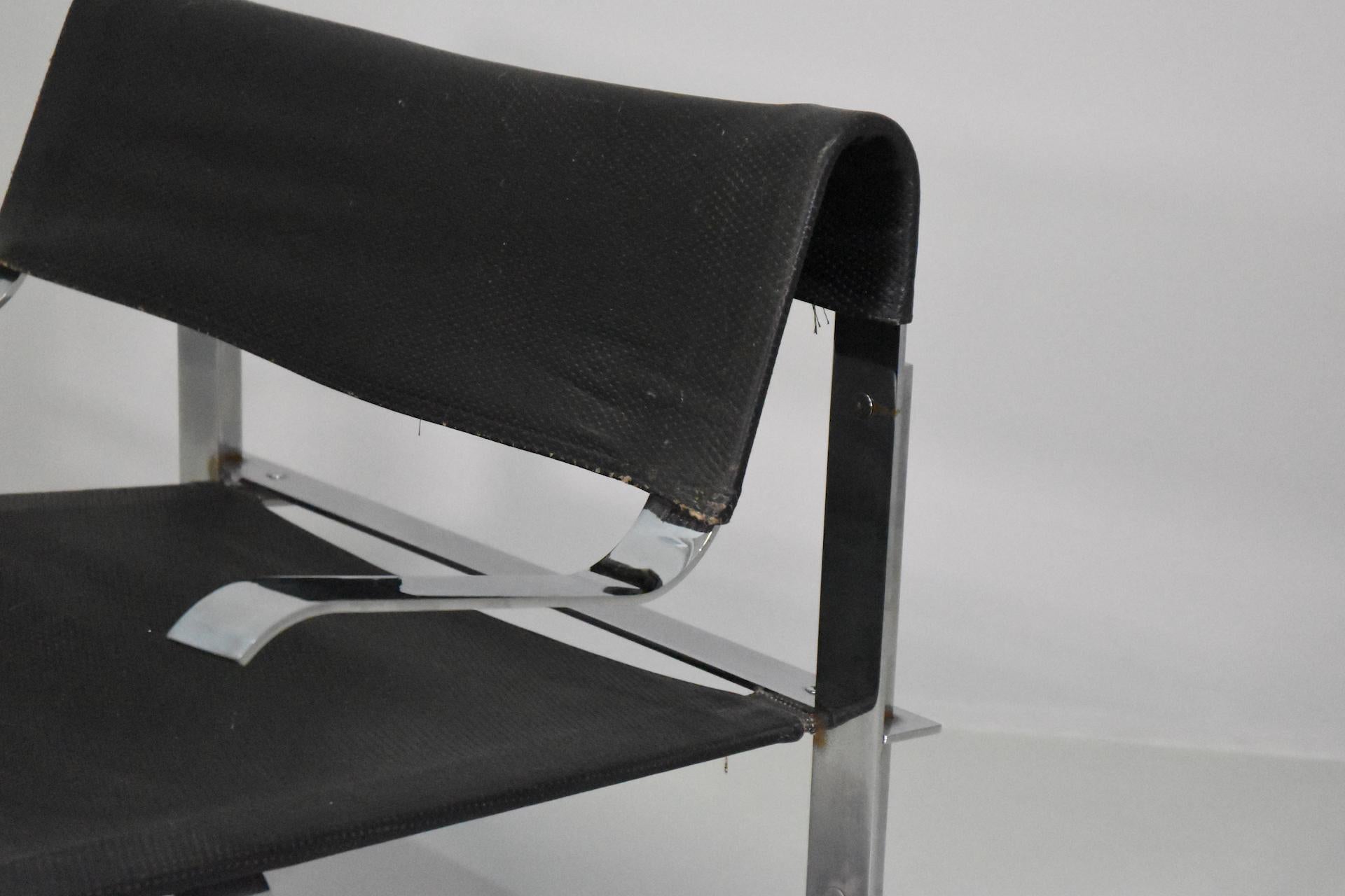 Very rare  Armchairs model P100 Designed by Giovanni Offredi For Saporiti For Sale 5