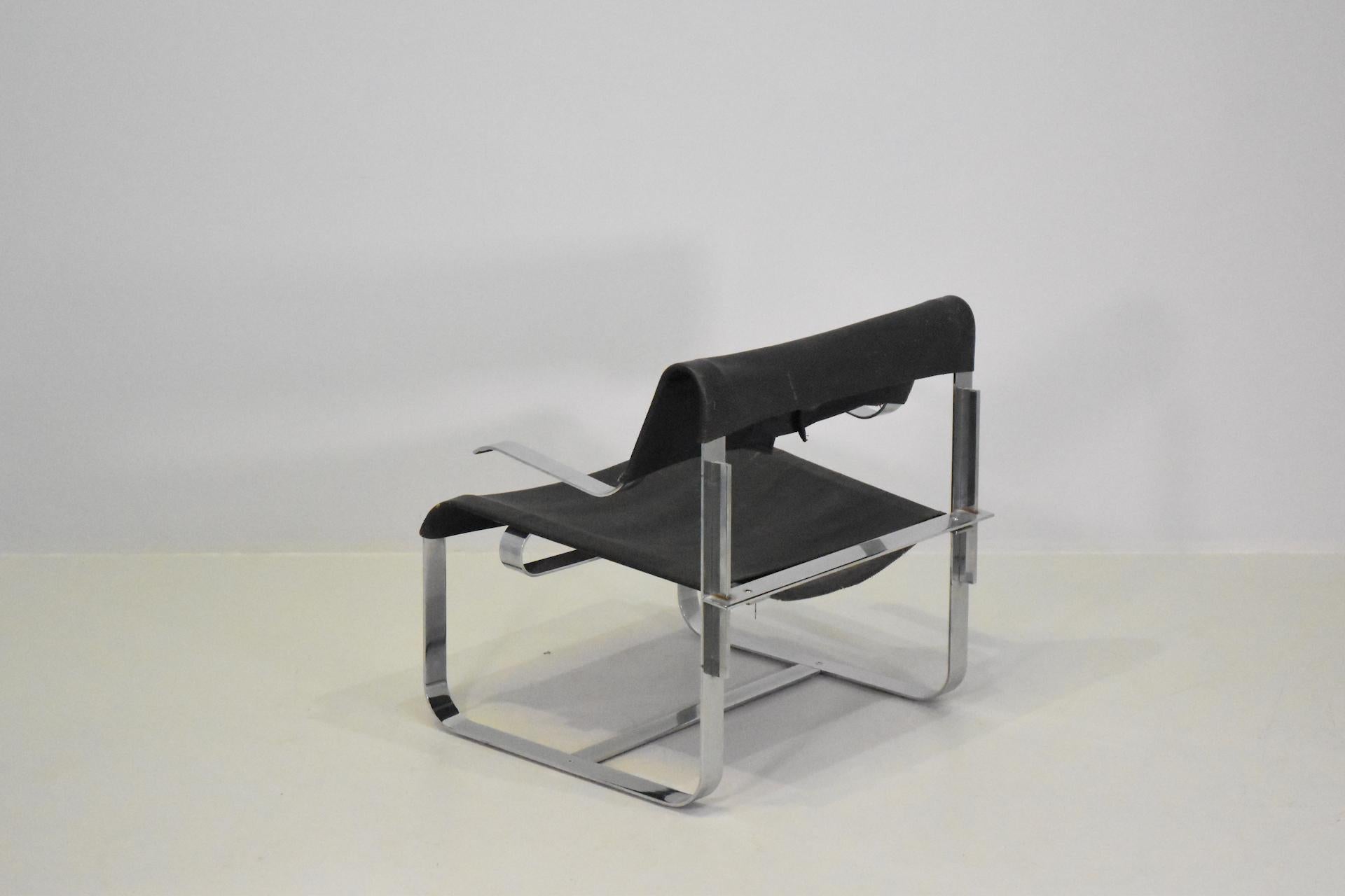 Very rare  Armchairs model P100 Designed by Giovanni Offredi For Saporiti For Sale 6