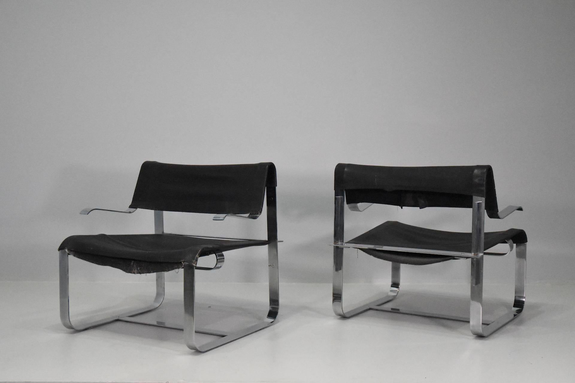 Sehr selten  Sessel Modell P100 Entworfen von Giovanni Offredi für Saporiti im Zustand „Hervorragend“ im Angebot in Rovereta, SM