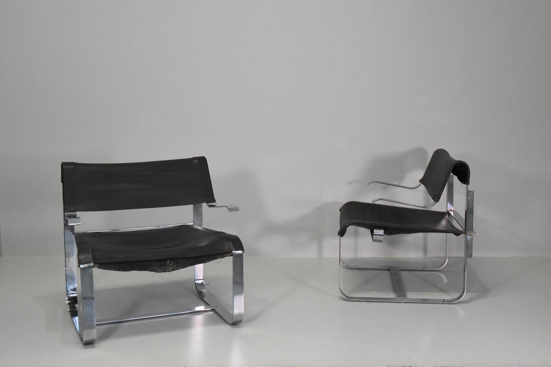 Sehr selten  Sessel Modell P100 Entworfen von Giovanni Offredi für Saporiti im Angebot 1
