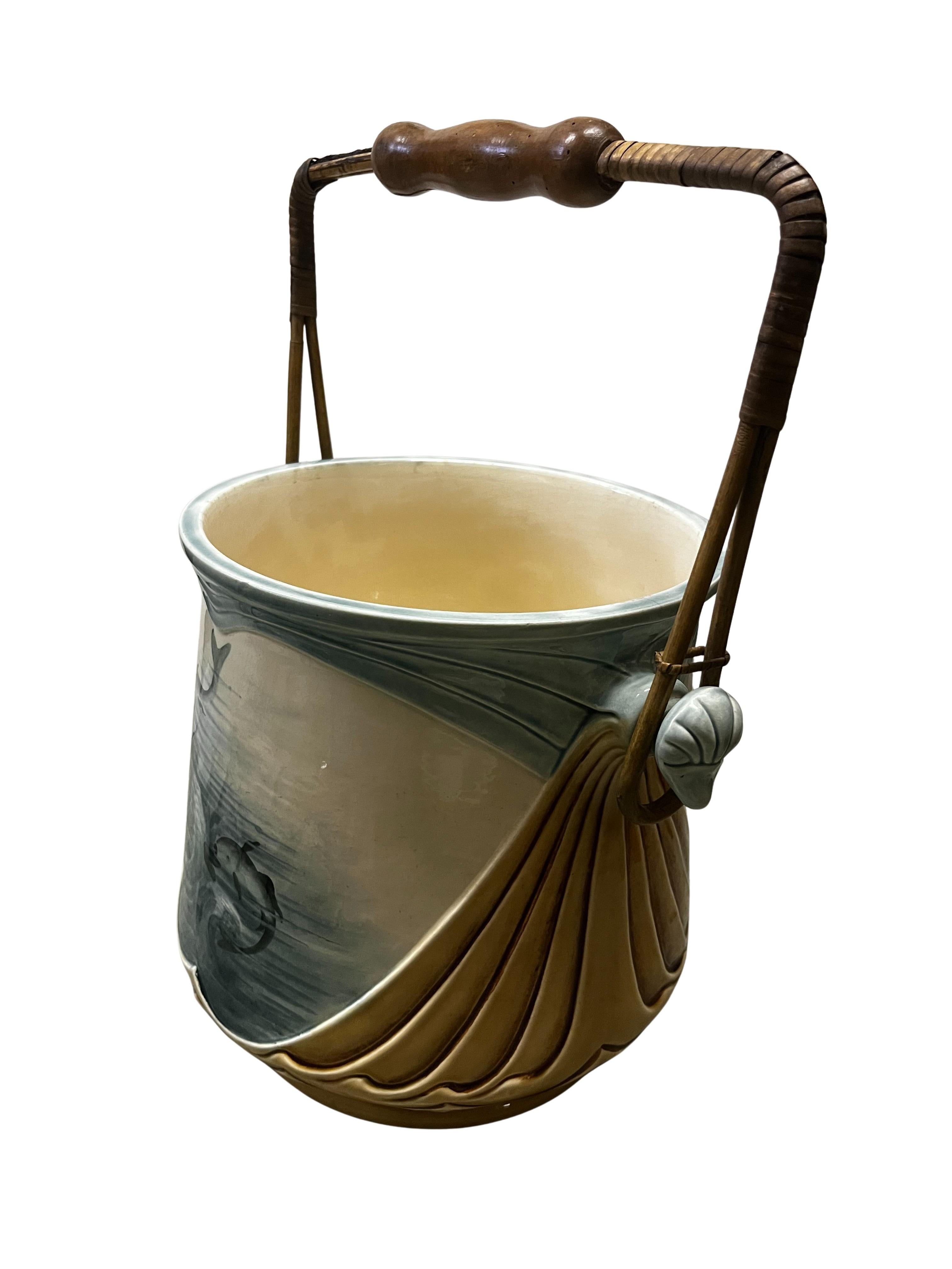 Début du 20ème siècle Rareté : accessoires de pêche, seau à poisson, céramique, 1900, Znojmo Znaim, Rép. tchèque en vente