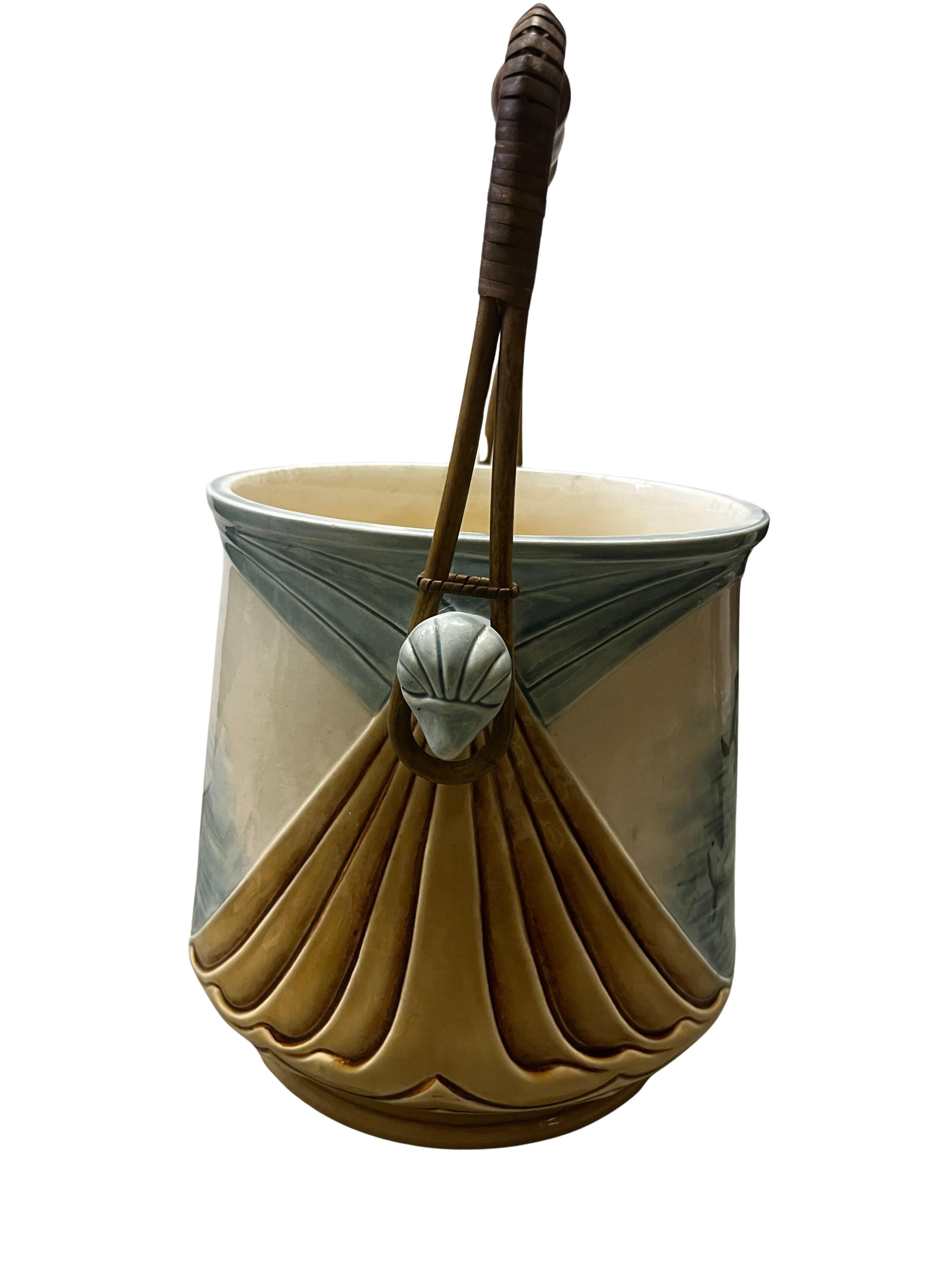 Céramique Rareté : accessoires de pêche, seau à poisson, céramique, 1900, Znojmo Znaim, Rép. tchèque en vente