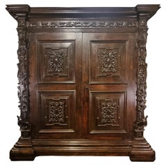 Antique Raro armadio - stipo in legno di noce XVII secolo