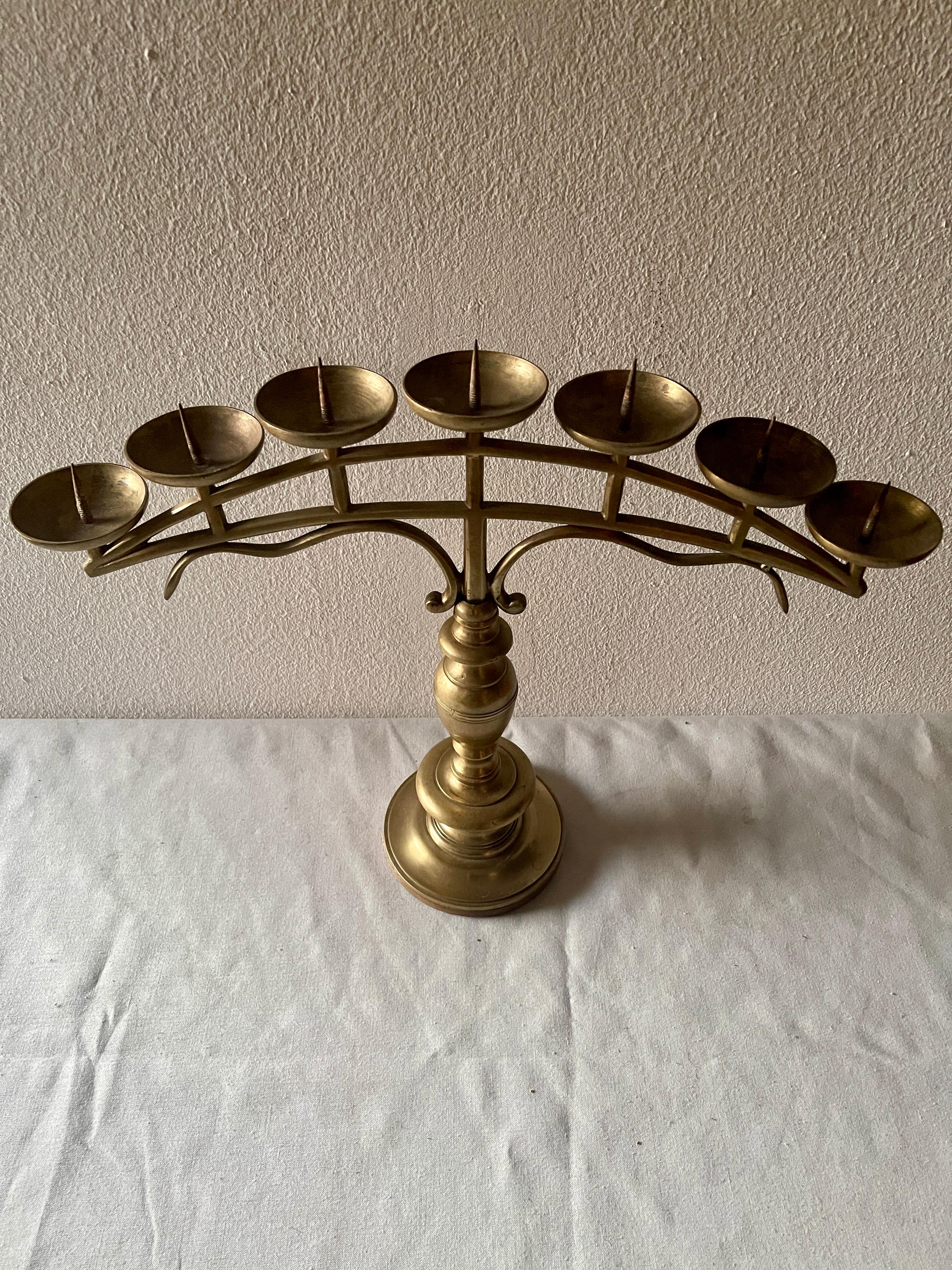 Laiton Rare candélabre italien antique à 7 flammes en vente