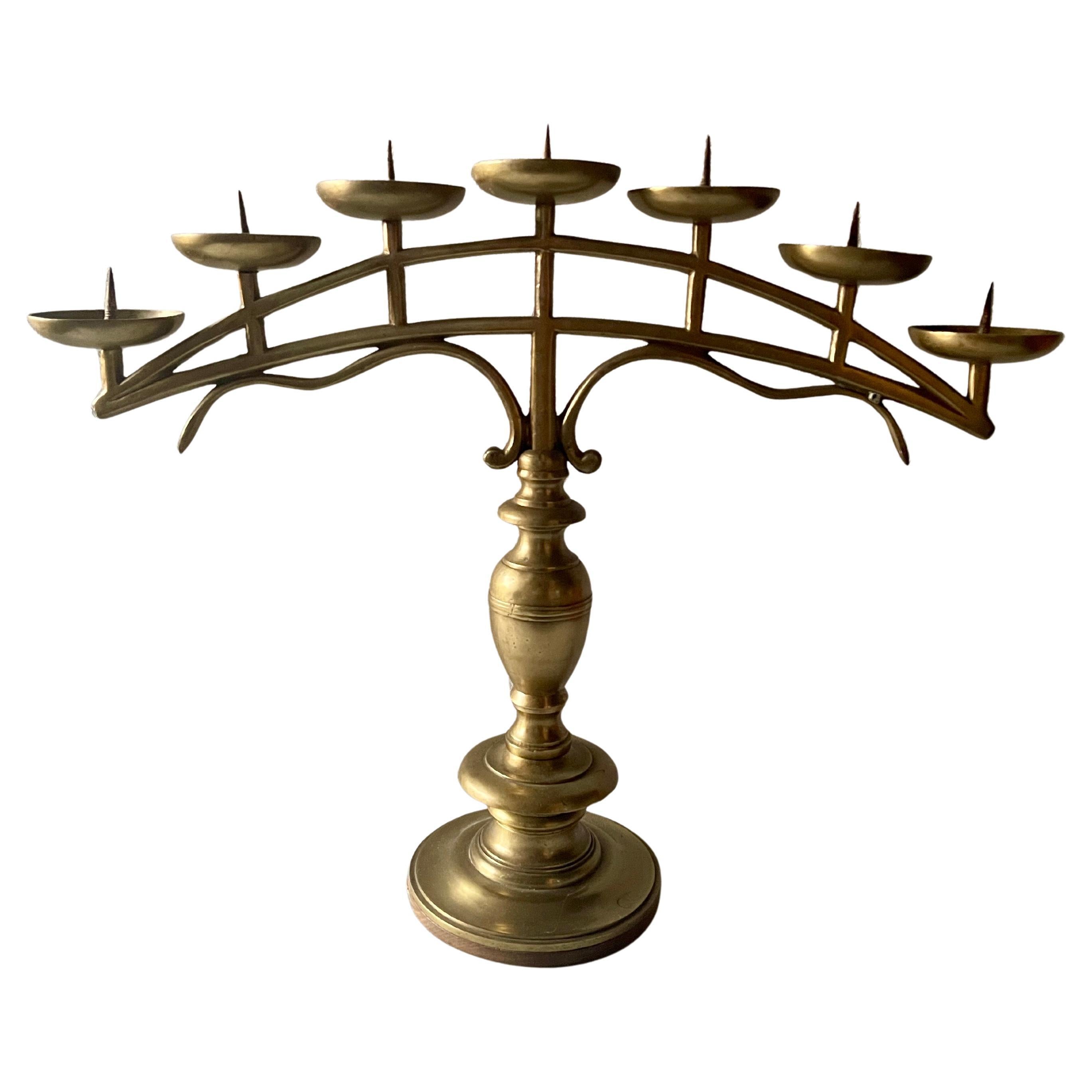 Rare candélabre italien antique à 7 flammes en vente
