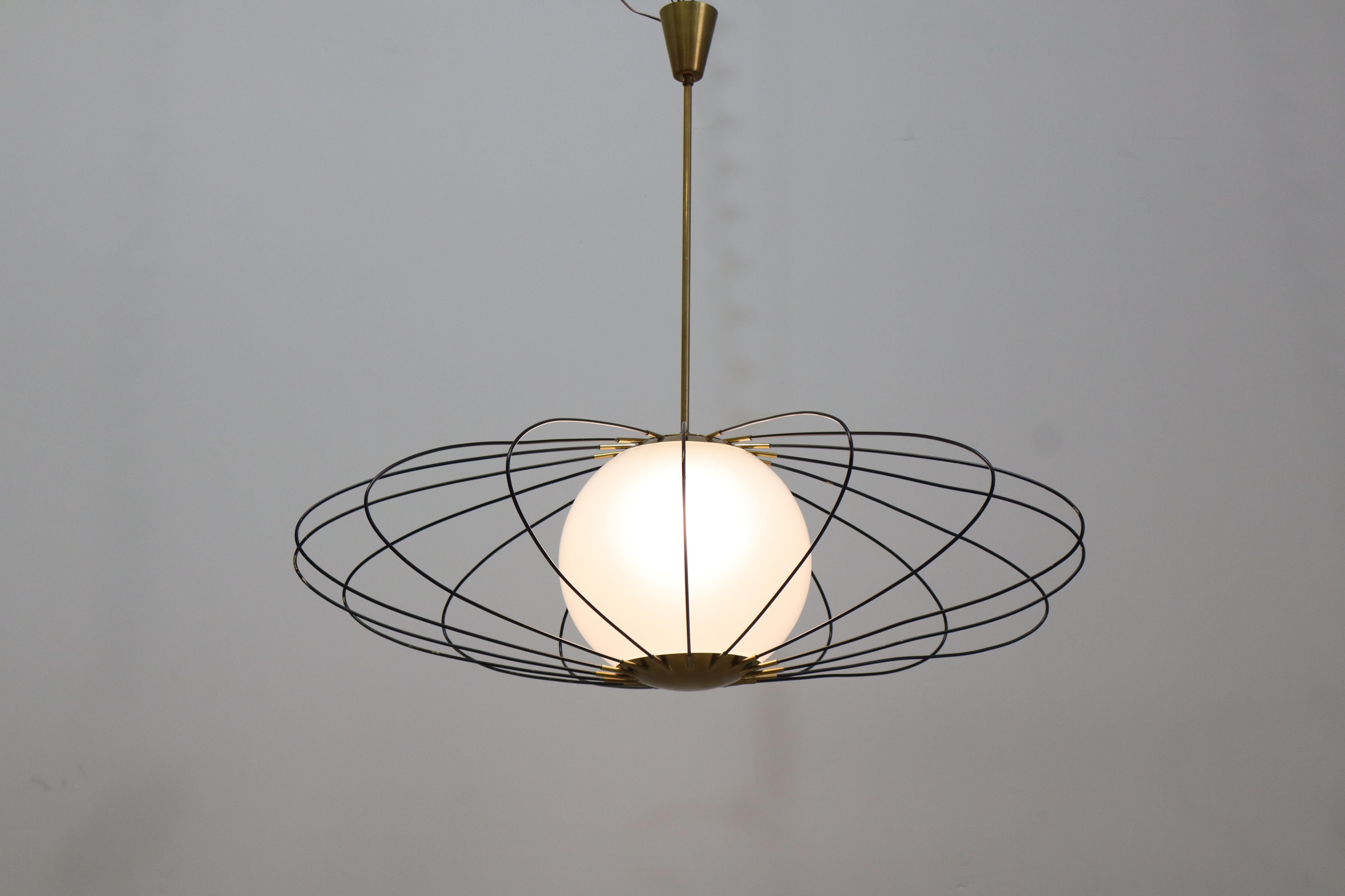 Raro Lampadario a Sospensione Disegnato da Angelo Lelii per Arredoluce anni 50 mediados del siglo XX en venta