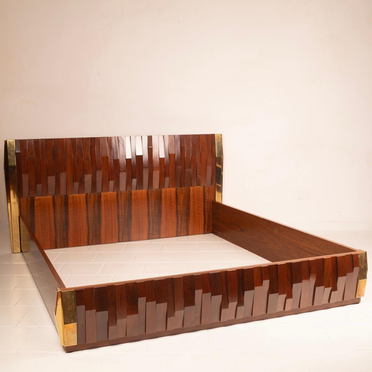 Rare Barium Bed by Luciano Frigerio for Frigerio of Desio For Sale 5