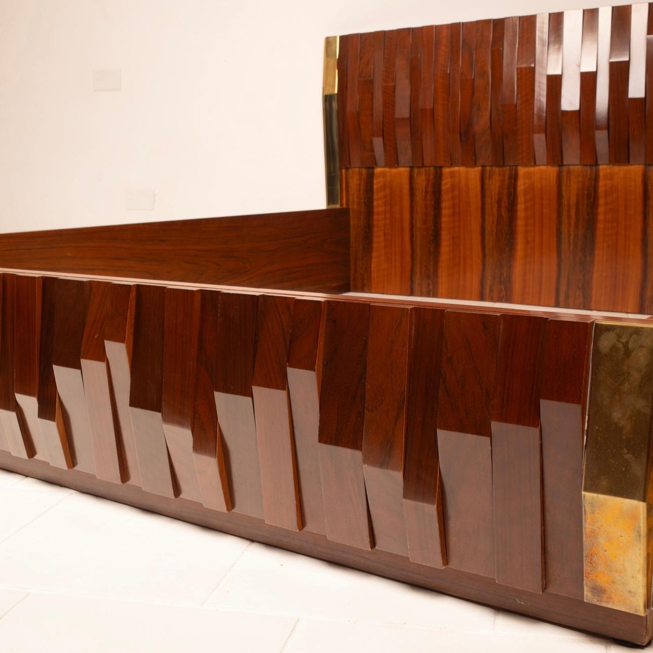 Rare Barium Bed by Luciano Frigerio for Frigerio of Desio In Good Condition For Sale In Conversano, IT