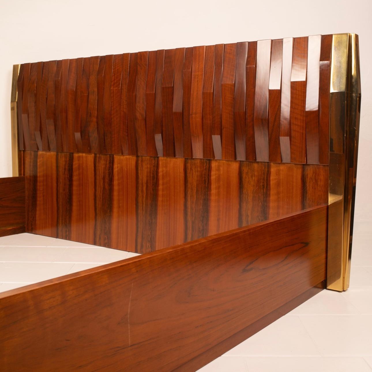 Brass Rare Barium Bed by Luciano Frigerio for Frigerio of Desio For Sale
