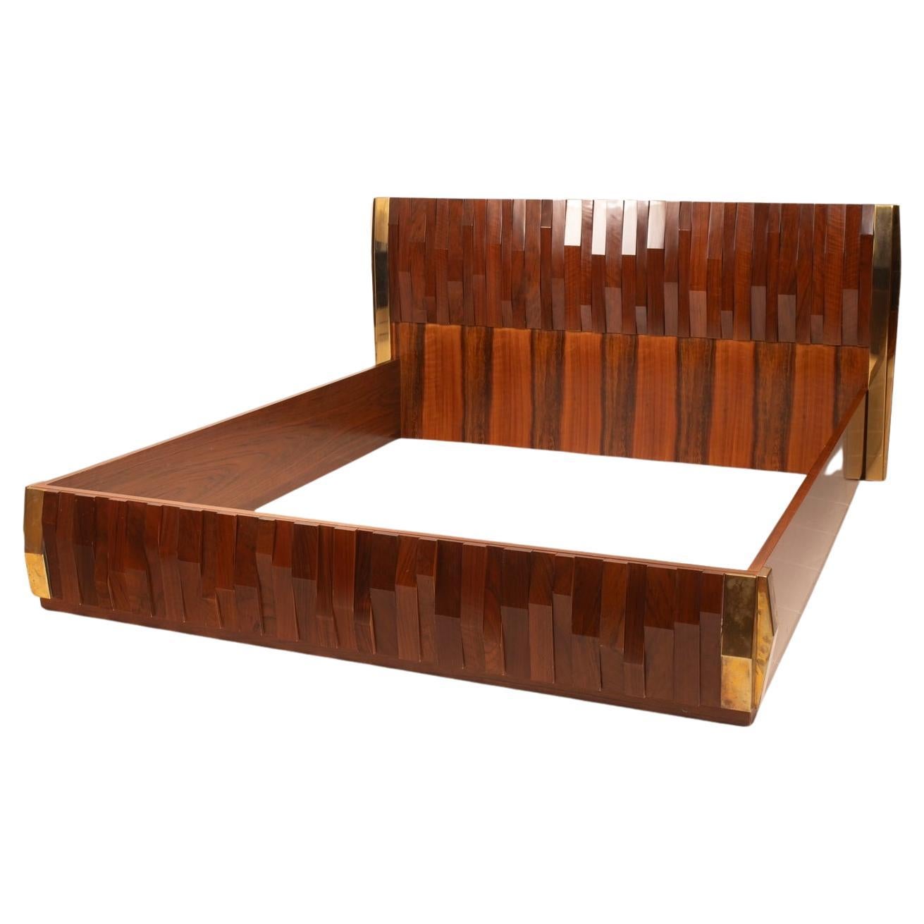 Rare Barium Bed by Luciano Frigerio for Frigerio of Desio For Sale