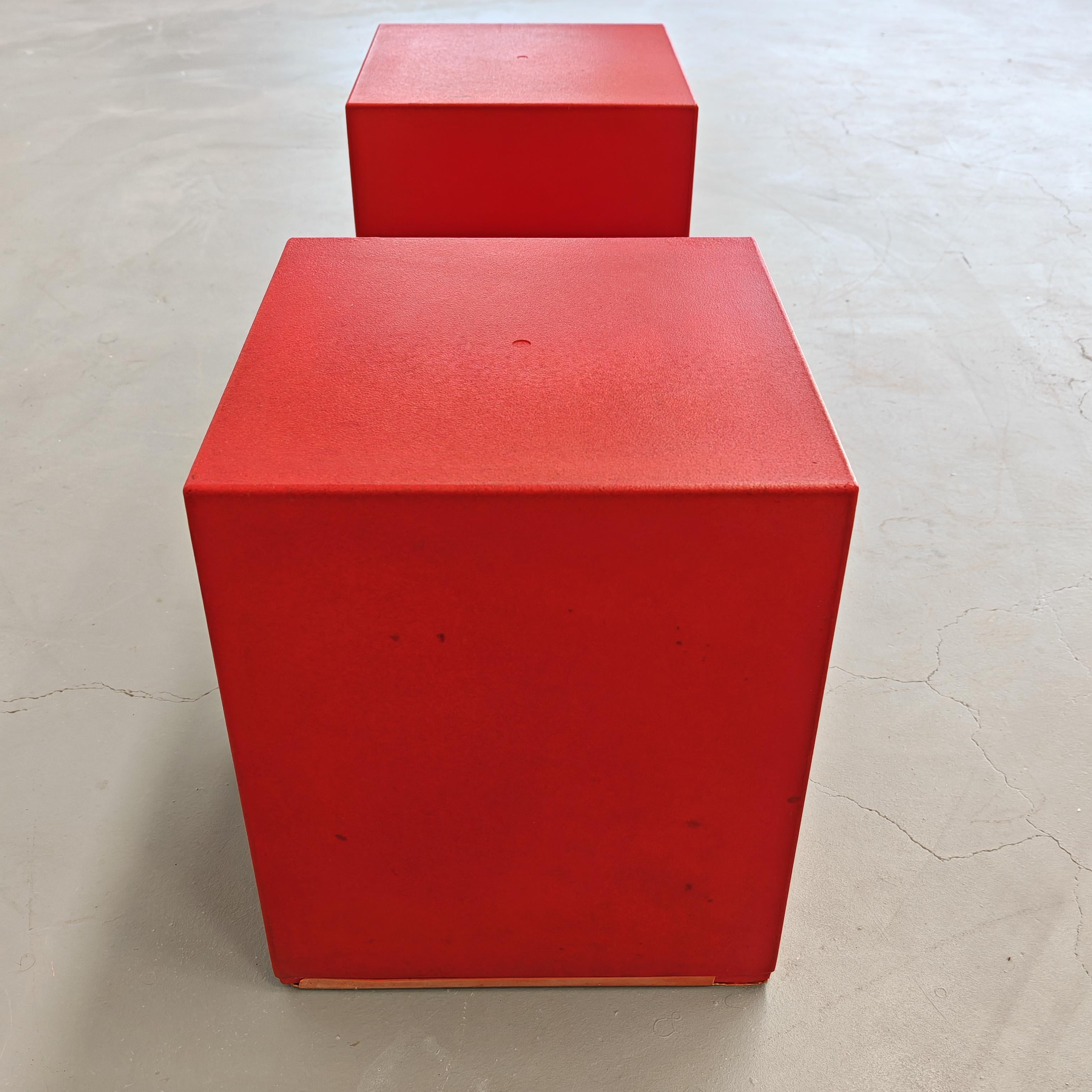 Italian Rare pouf rouge modèle 'Scacchi' Mario Bellini pour B&B Italia 1970's en vente