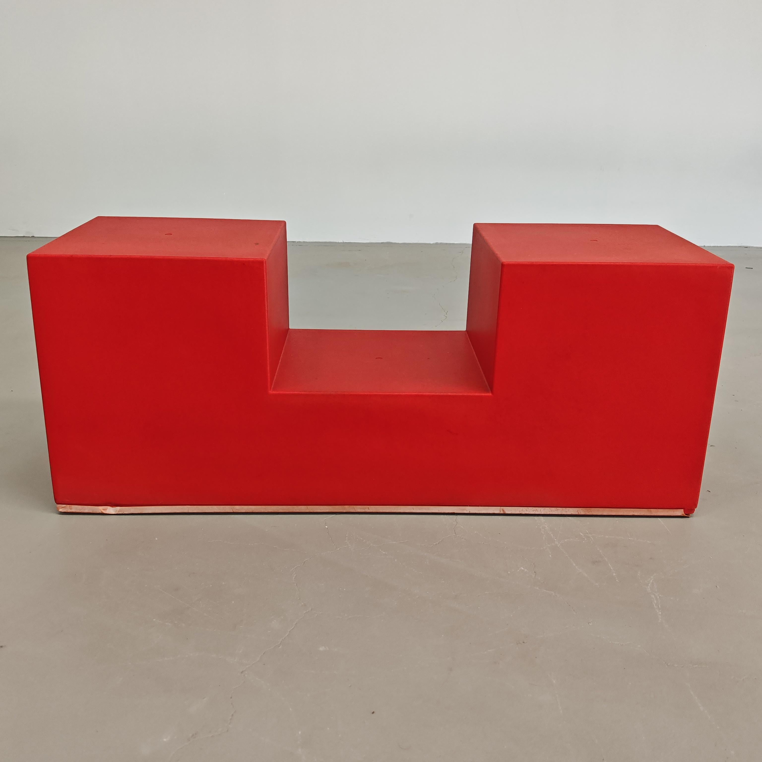Plastique Rare pouf rouge modèle 'Scacchi' Mario Bellini pour B&B Italia 1970's en vente