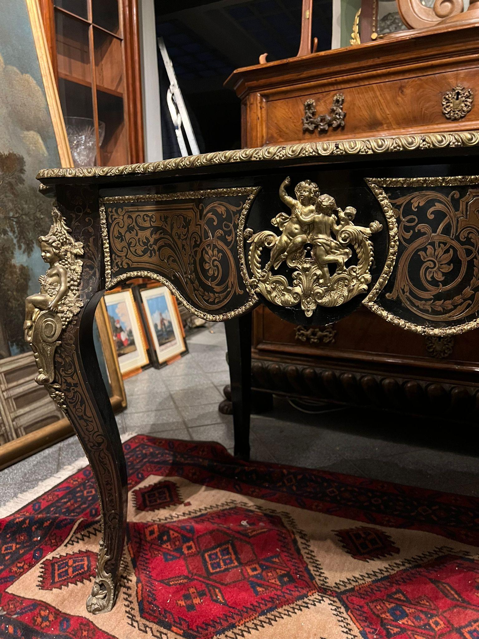 Incrusté Rare table de style Boulle du 19e siècle en vente