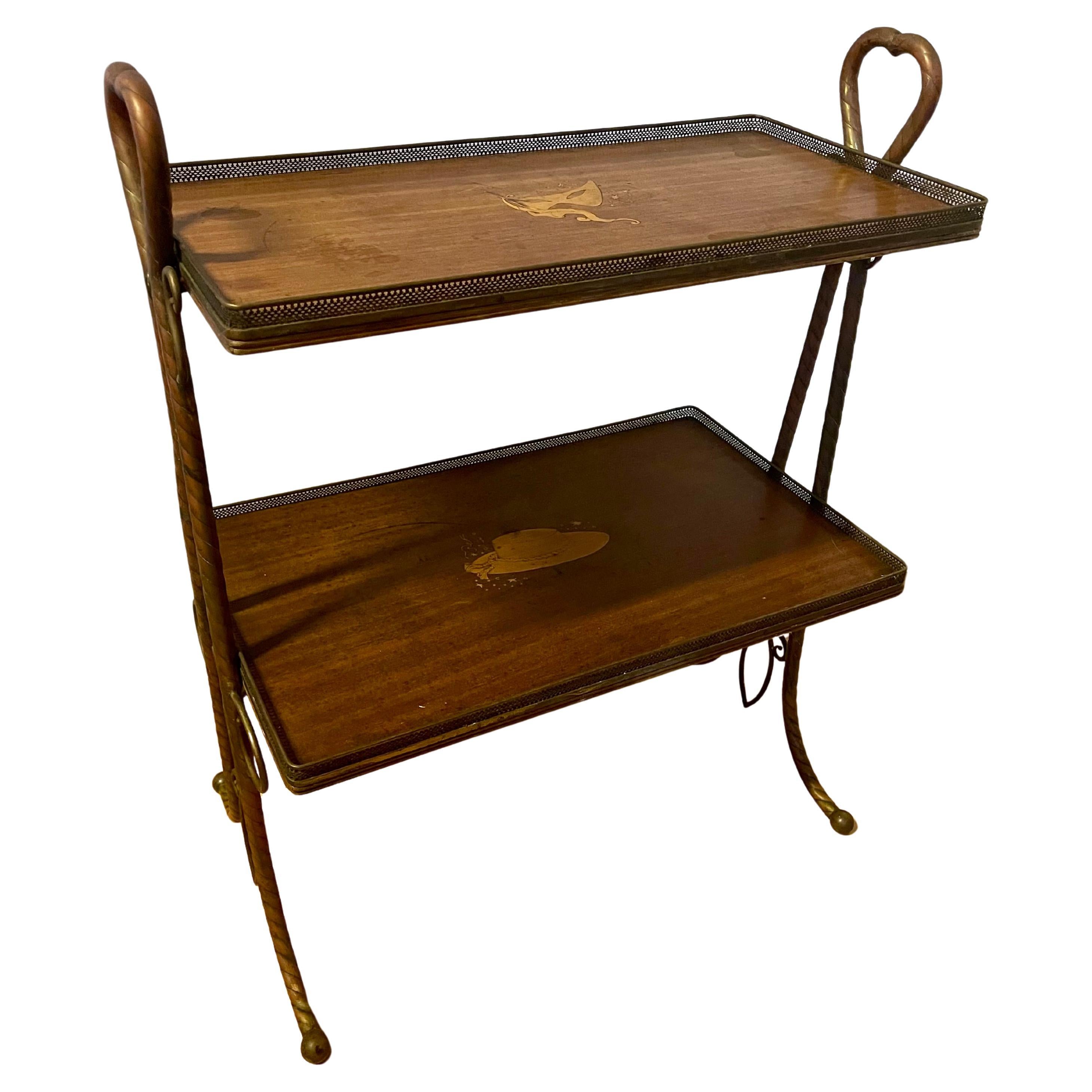 Raro tavolo italiano a due piani in legno e bronzo, XX secolo