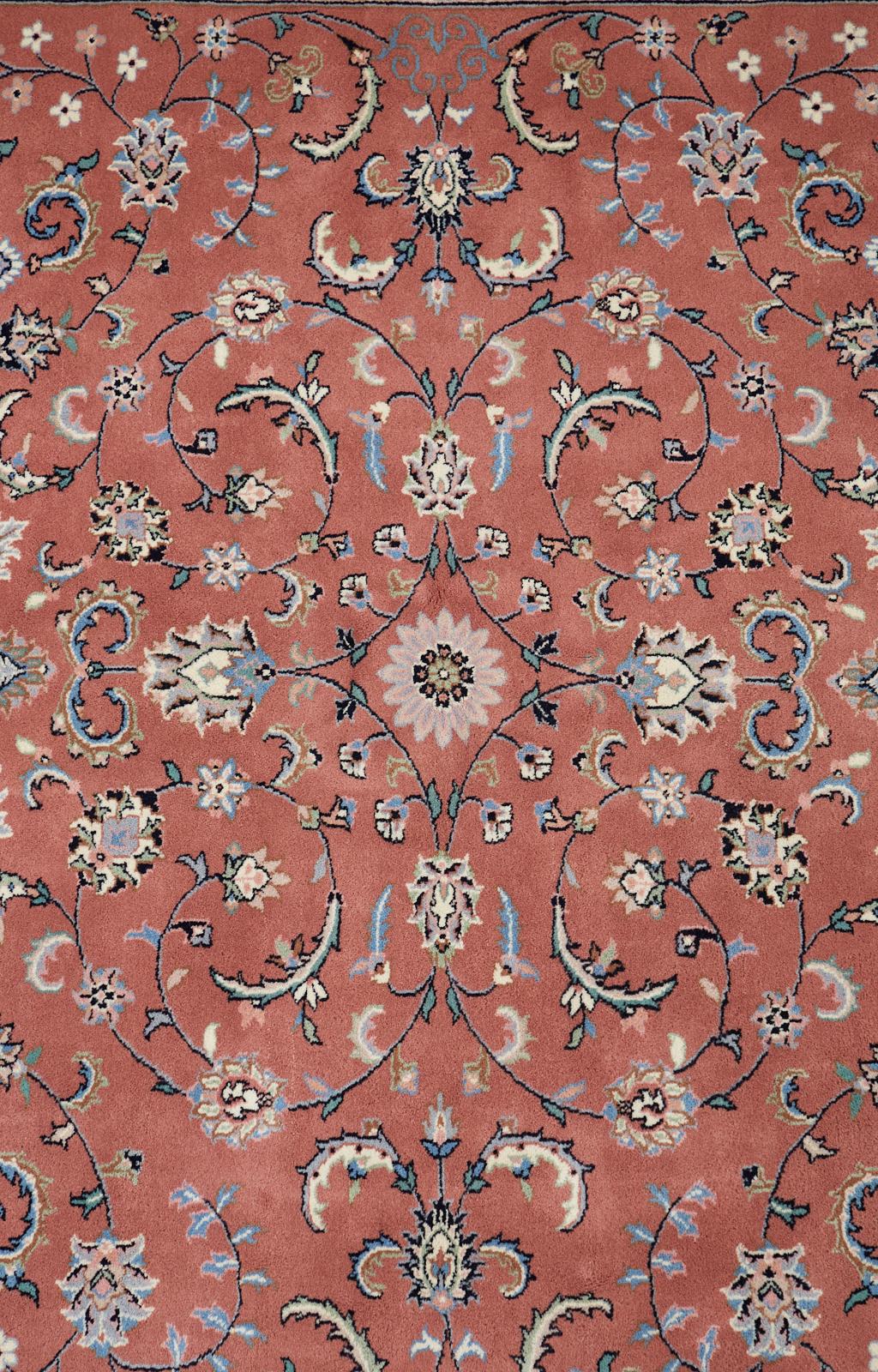 Tappeto indo-persiano Kashan Design Lampone in vendita 7