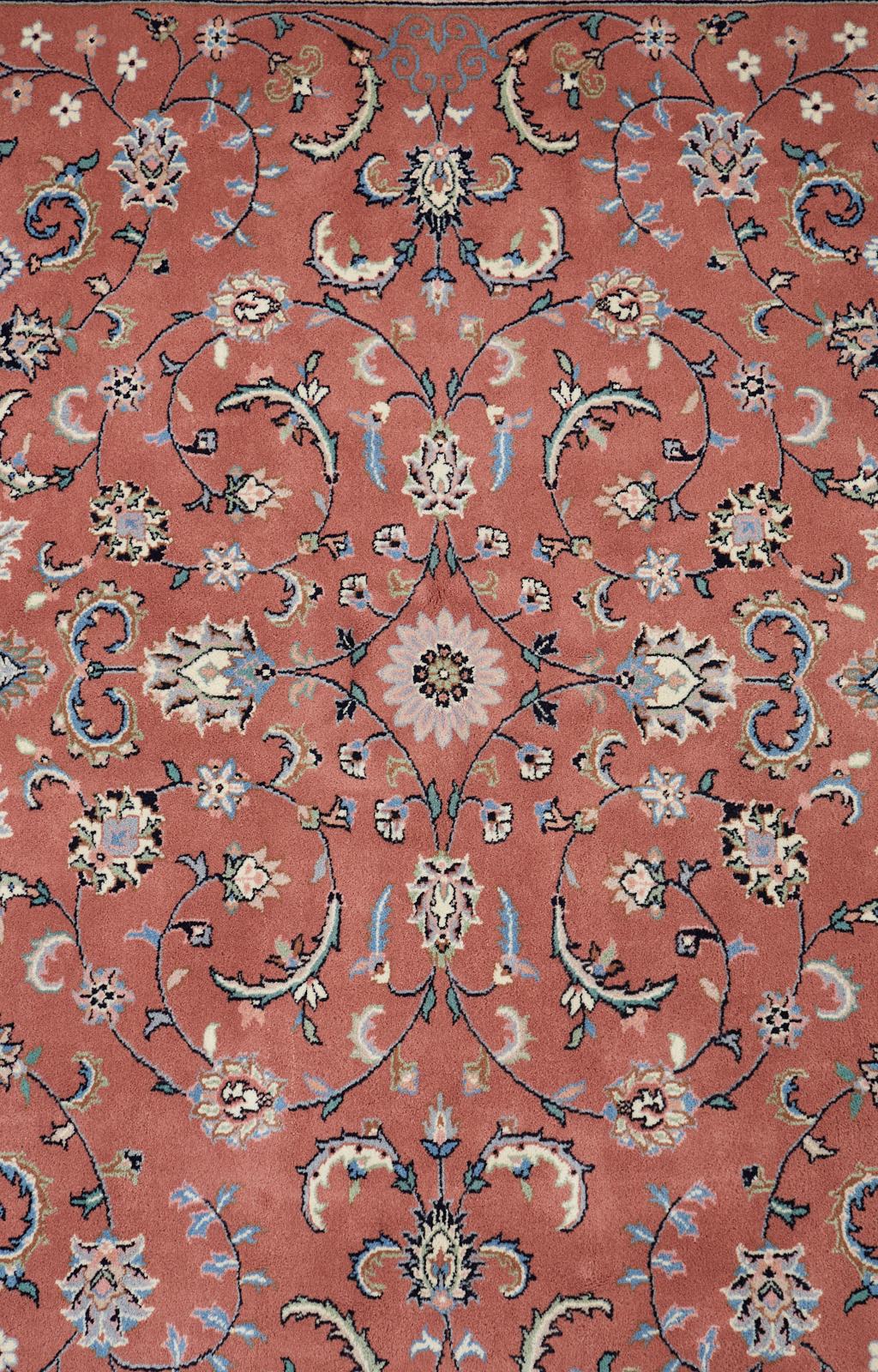 Himbeere Indo-Persischer Kashan Design-Teppich im Angebot 6