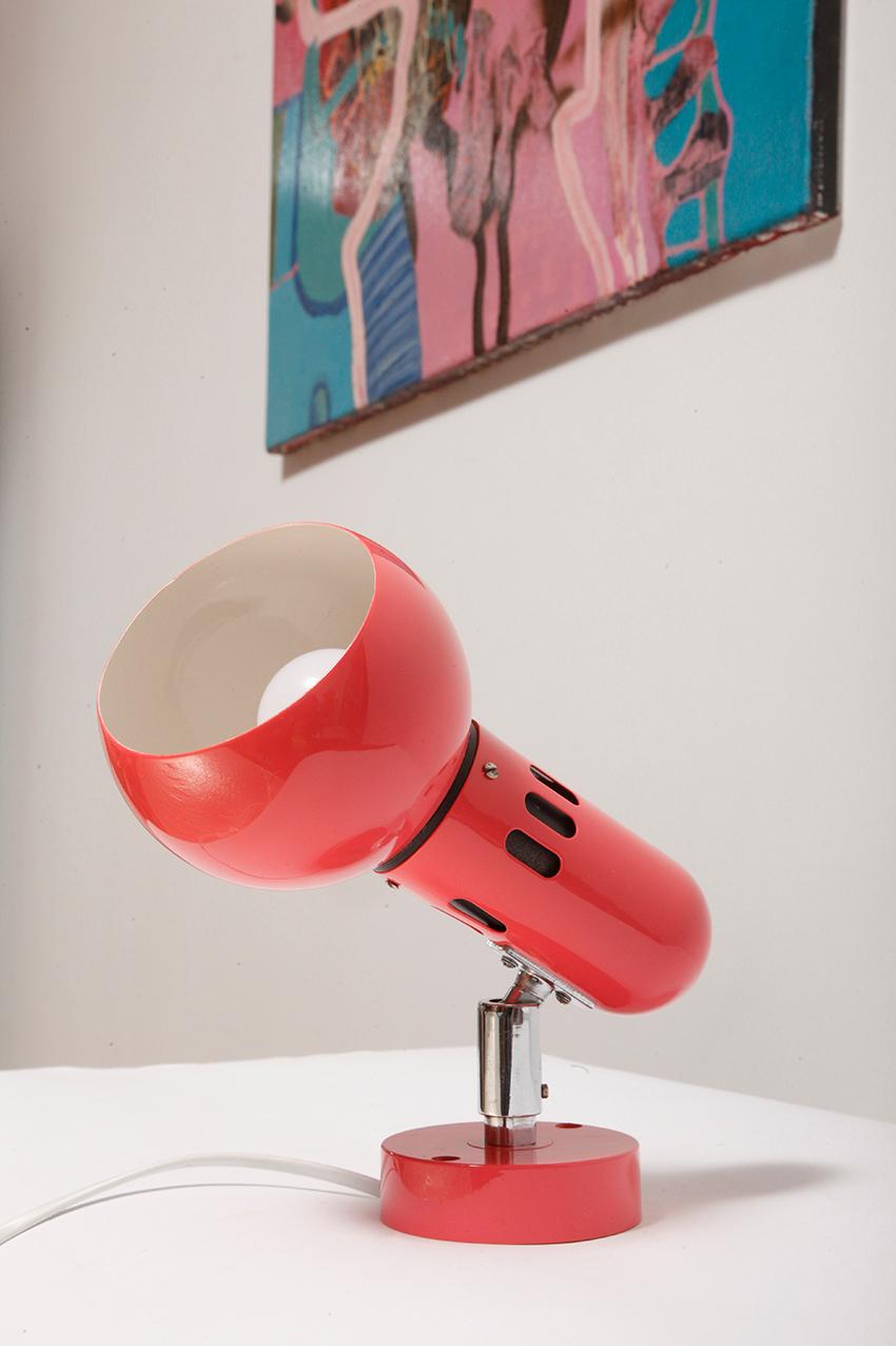 Raspberry/pink/coral Space Age plastic wall lamp by ERCO, Germany, 1970s. For Sale 4